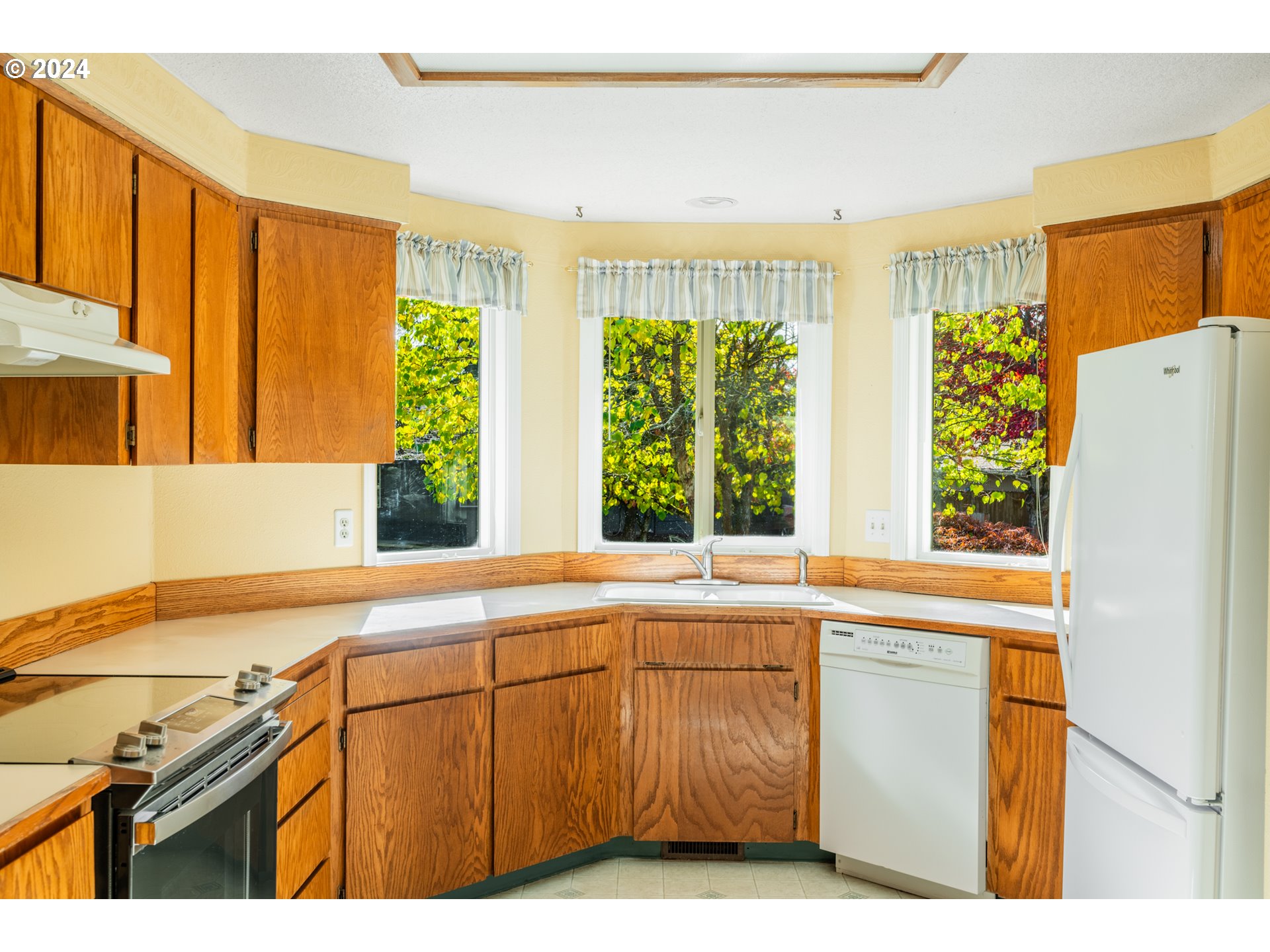 7755 SW TOURNAMENT CT