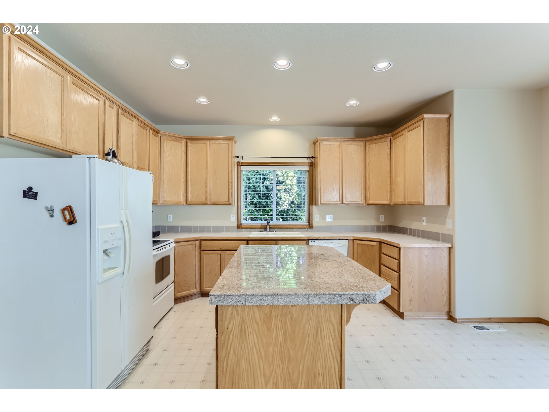 11640 FILBERT DR