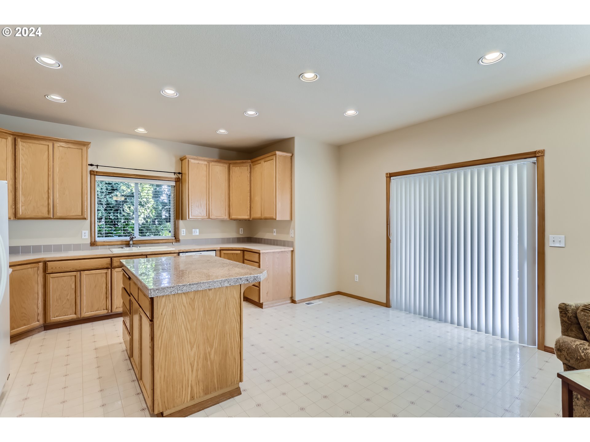 11640 FILBERT DR
