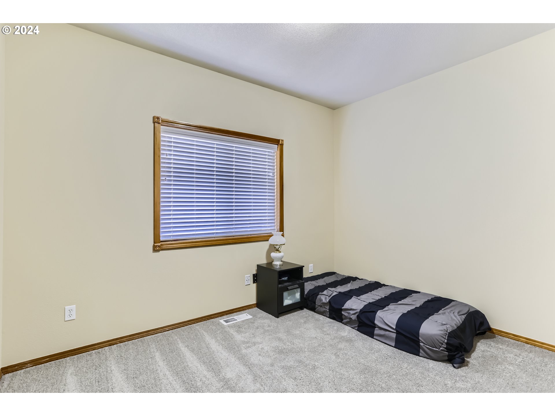 11640 FILBERT DR