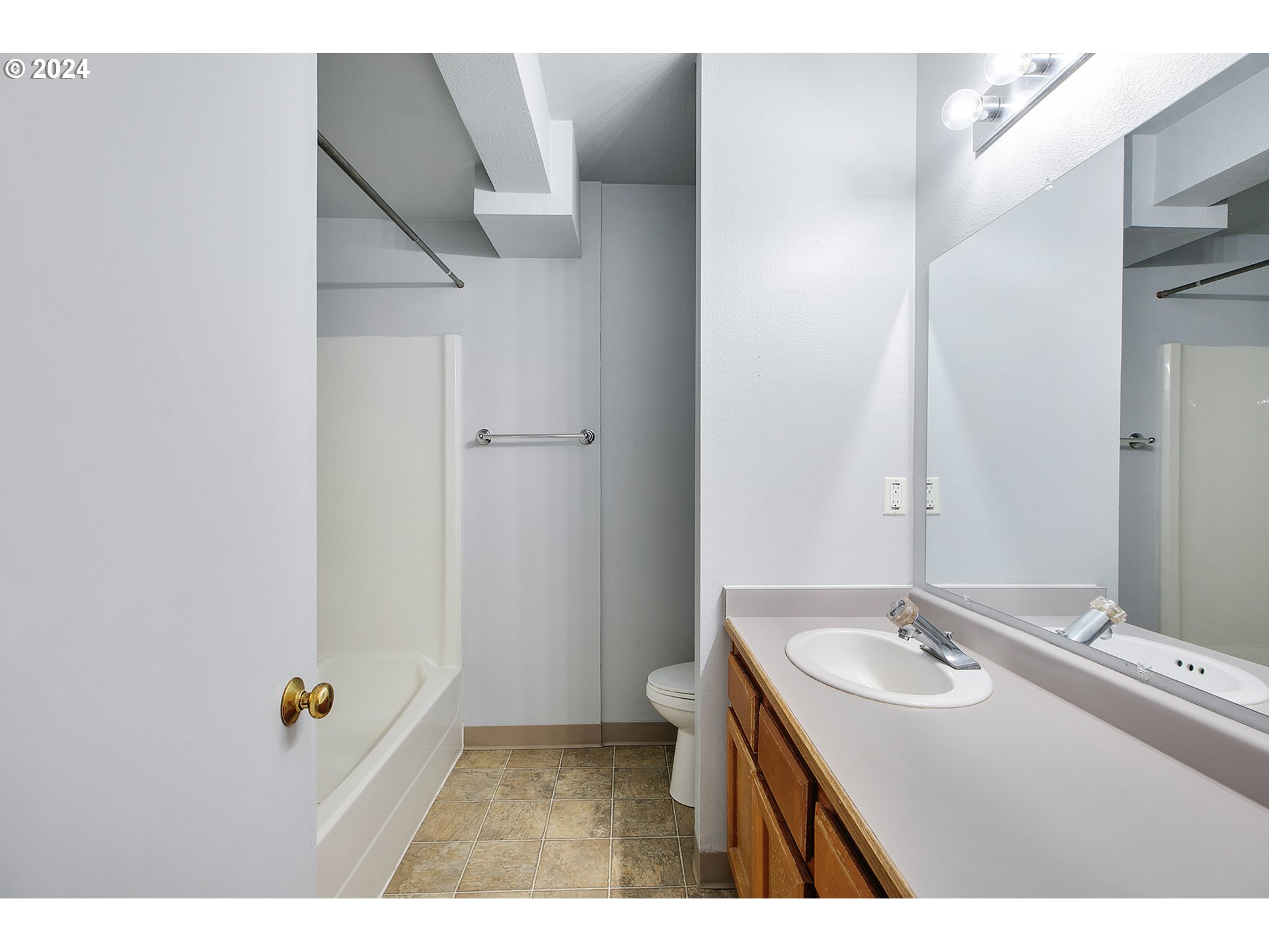 8720 SW TUALATIN RD Unit: 119