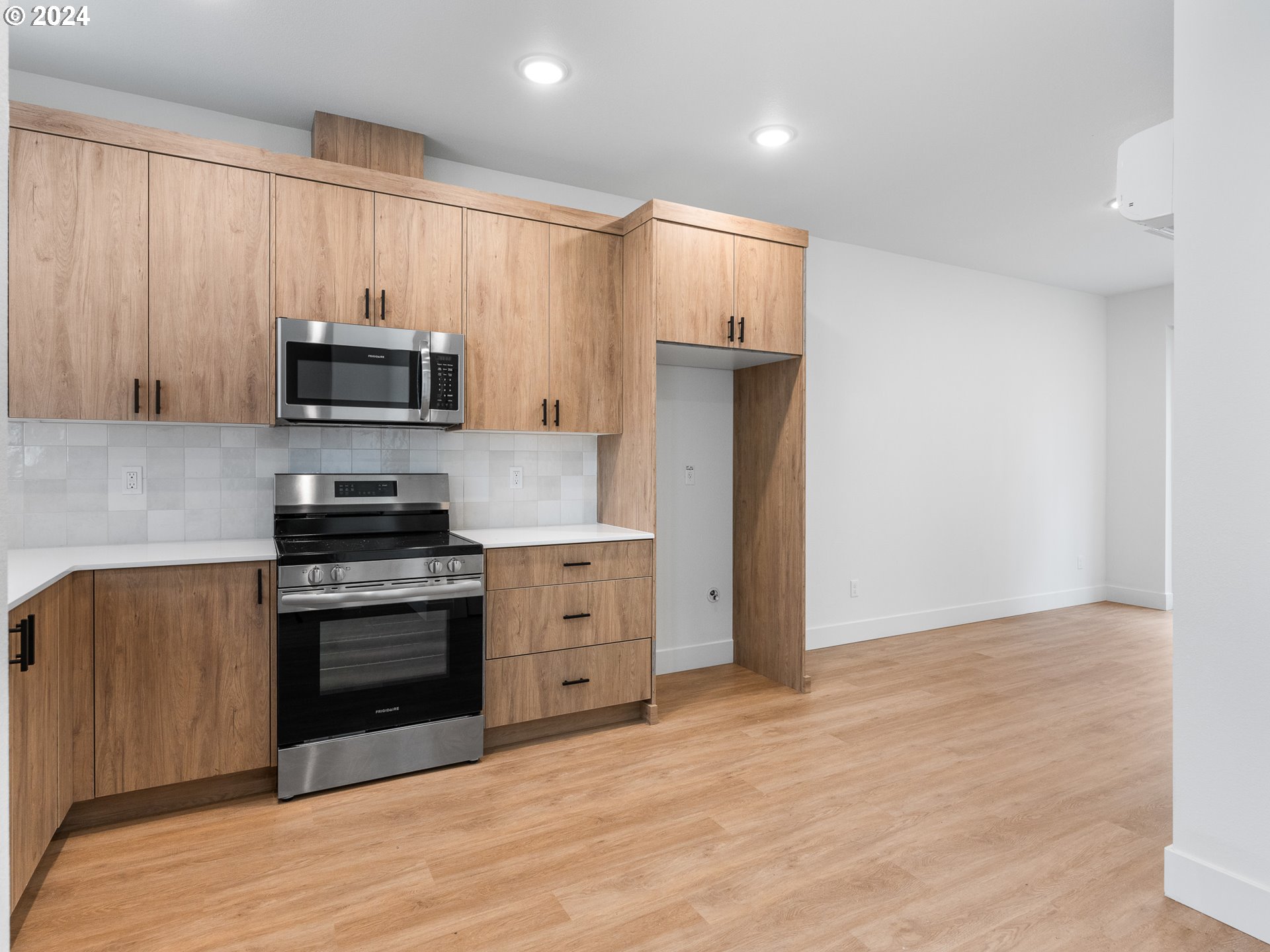 2377 SE 135th AVE 4