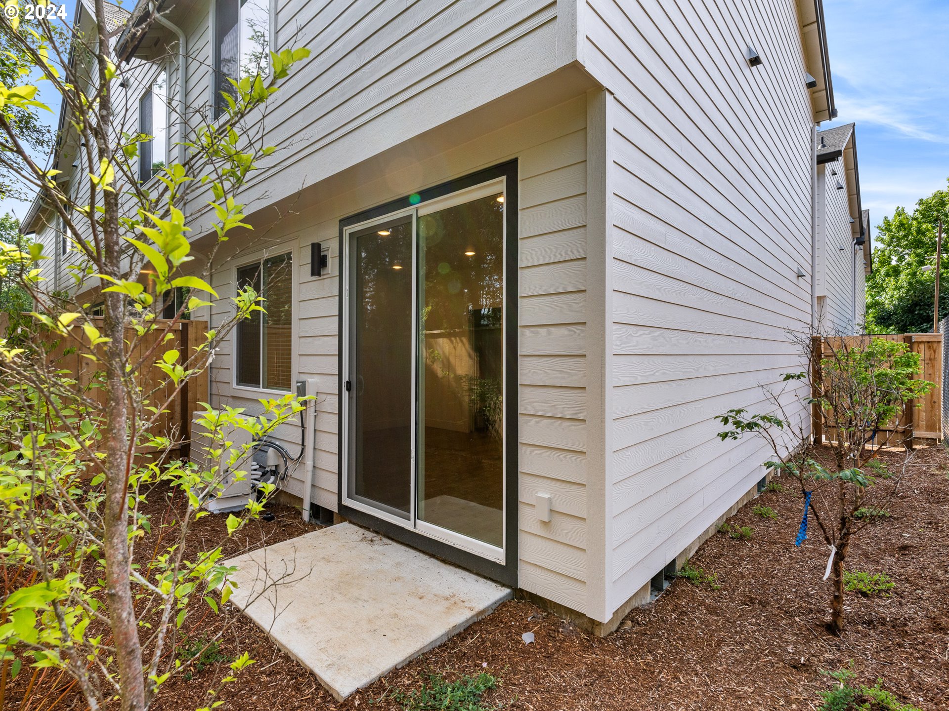 2377 SE 135th AVE 4