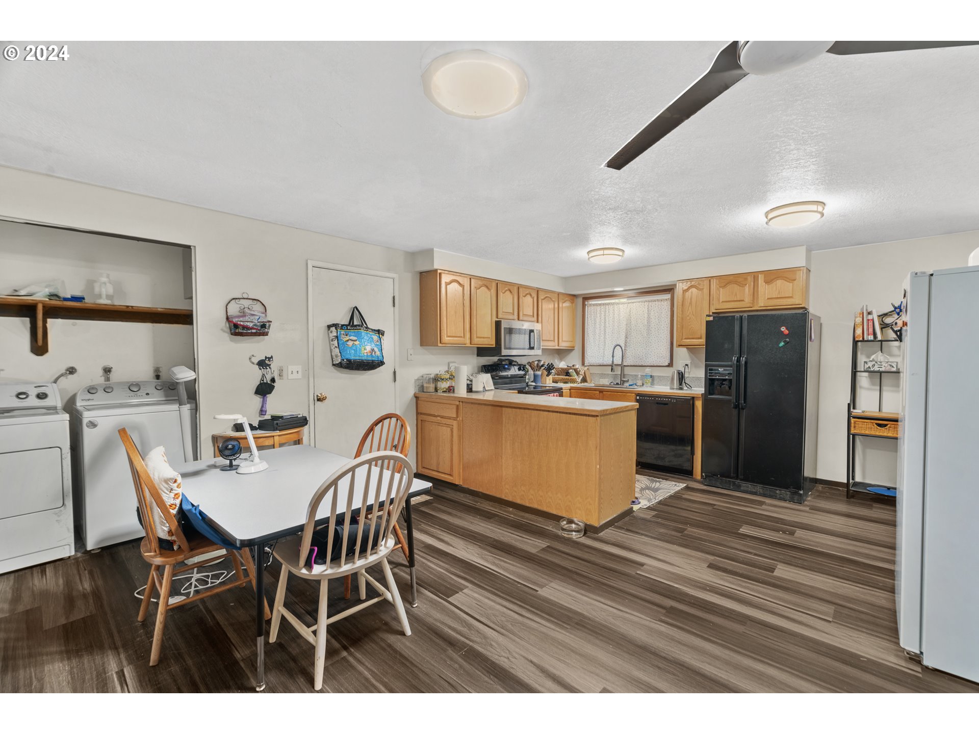 11854 SE WASHINGTON ST