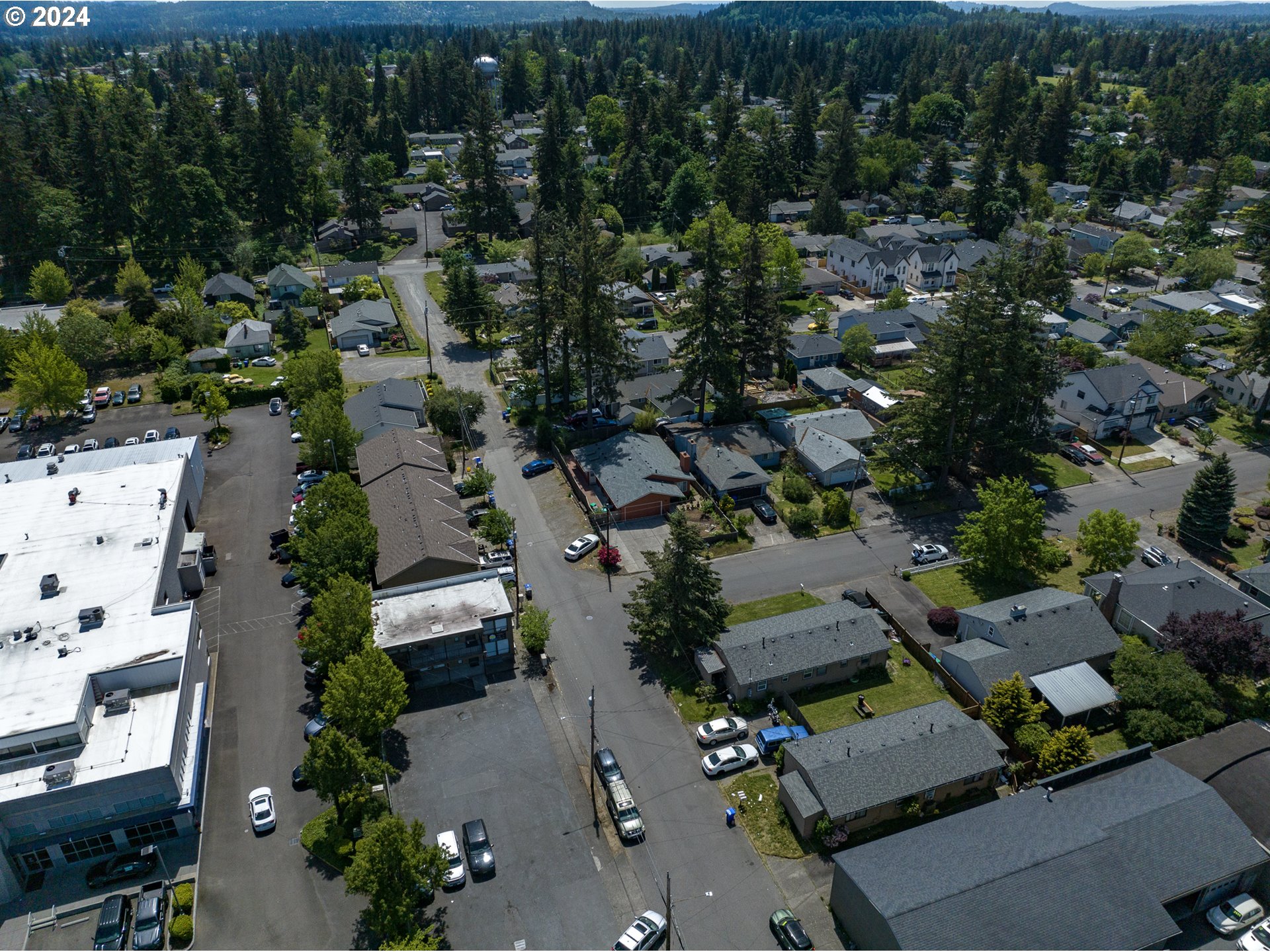 11854 SE WASHINGTON ST