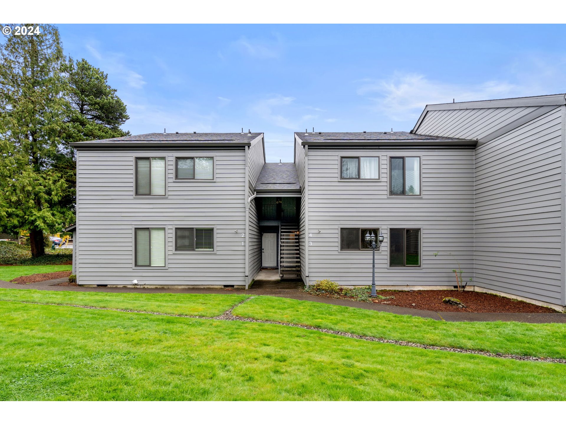 6745 SW Scholls Ferry RD #3