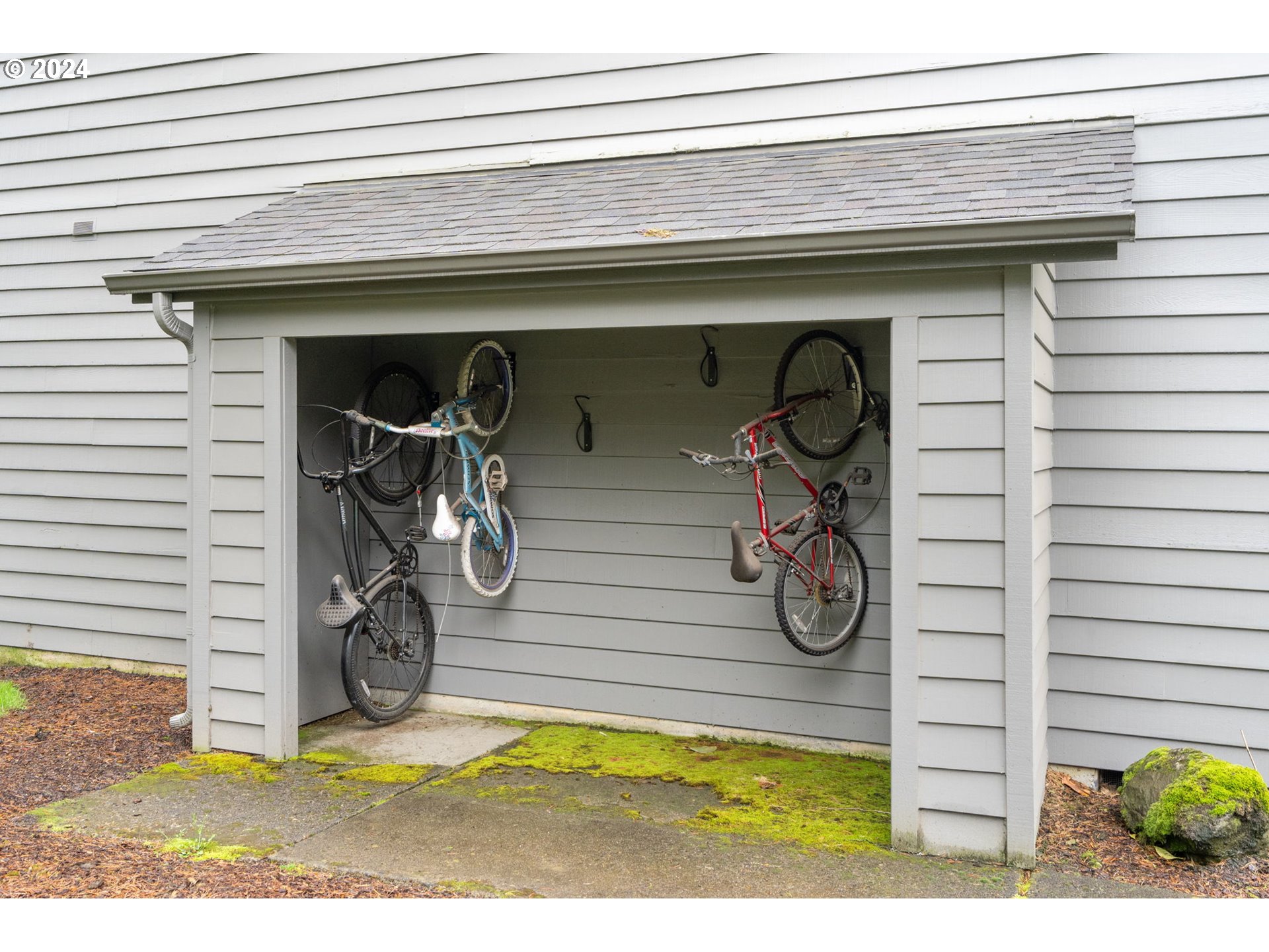 6745 SW Scholls Ferry RD #3