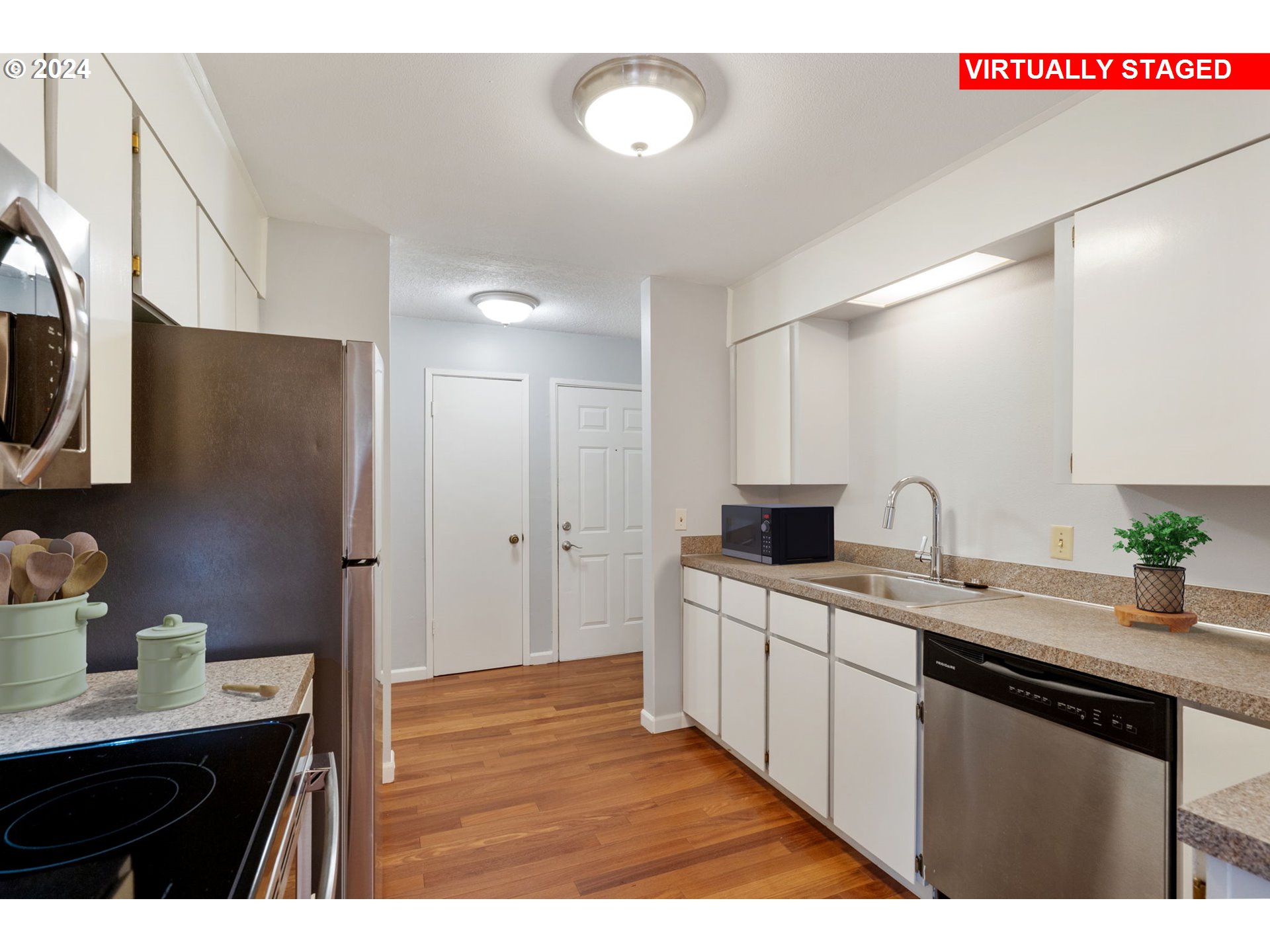 6745 SW Scholls Ferry RD #3