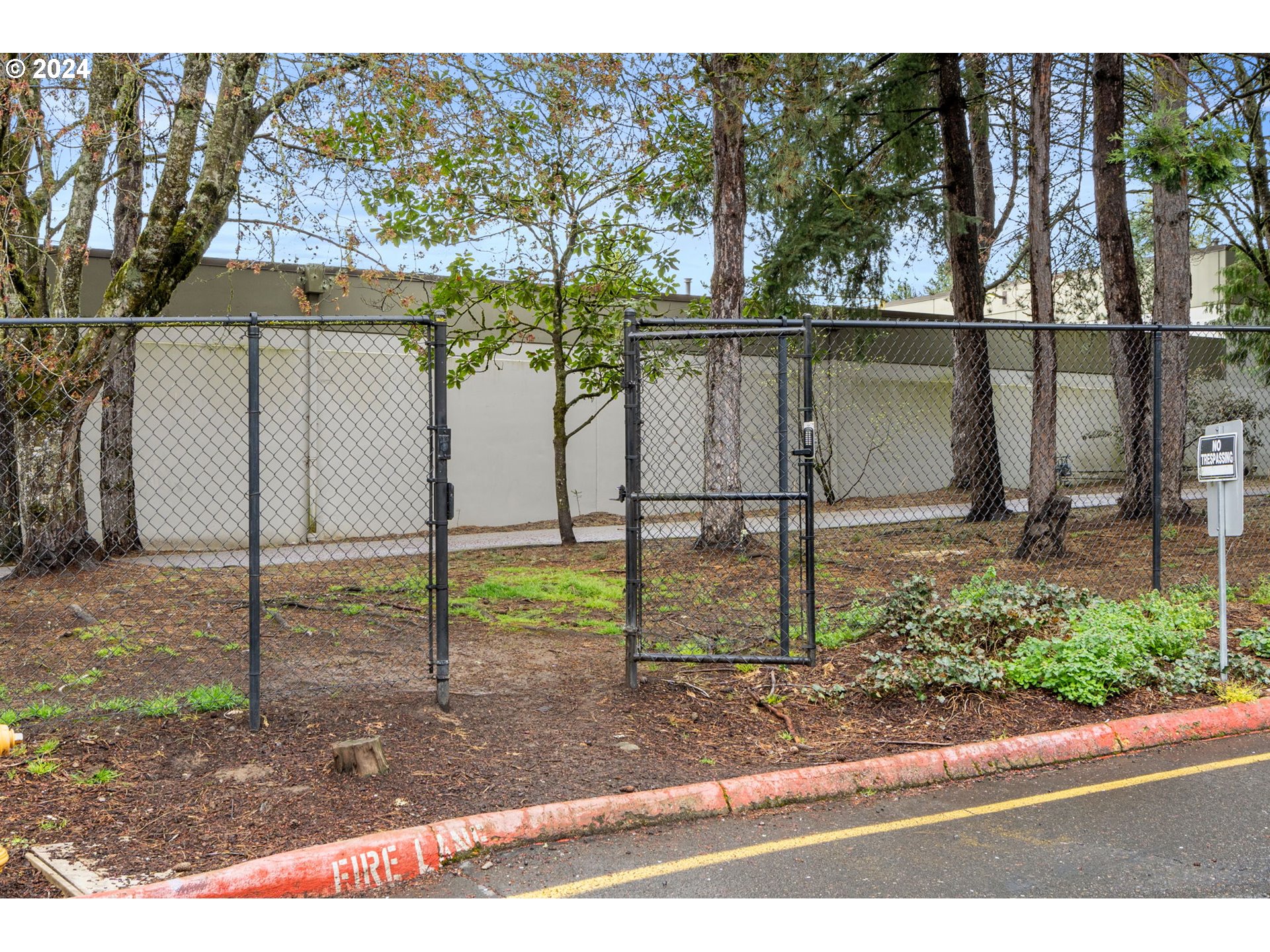 6745 SW Scholls Ferry RD #3