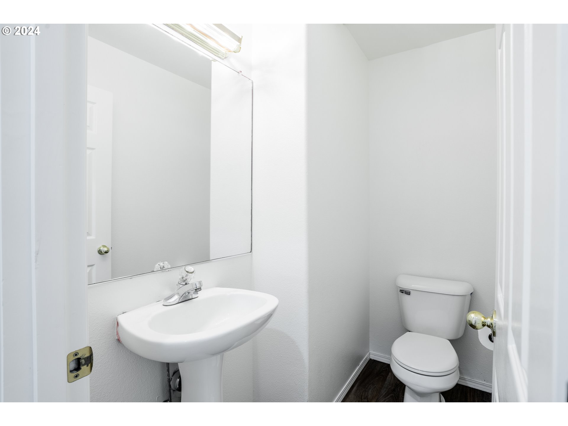 11017 NW RIDGEVIEW PL