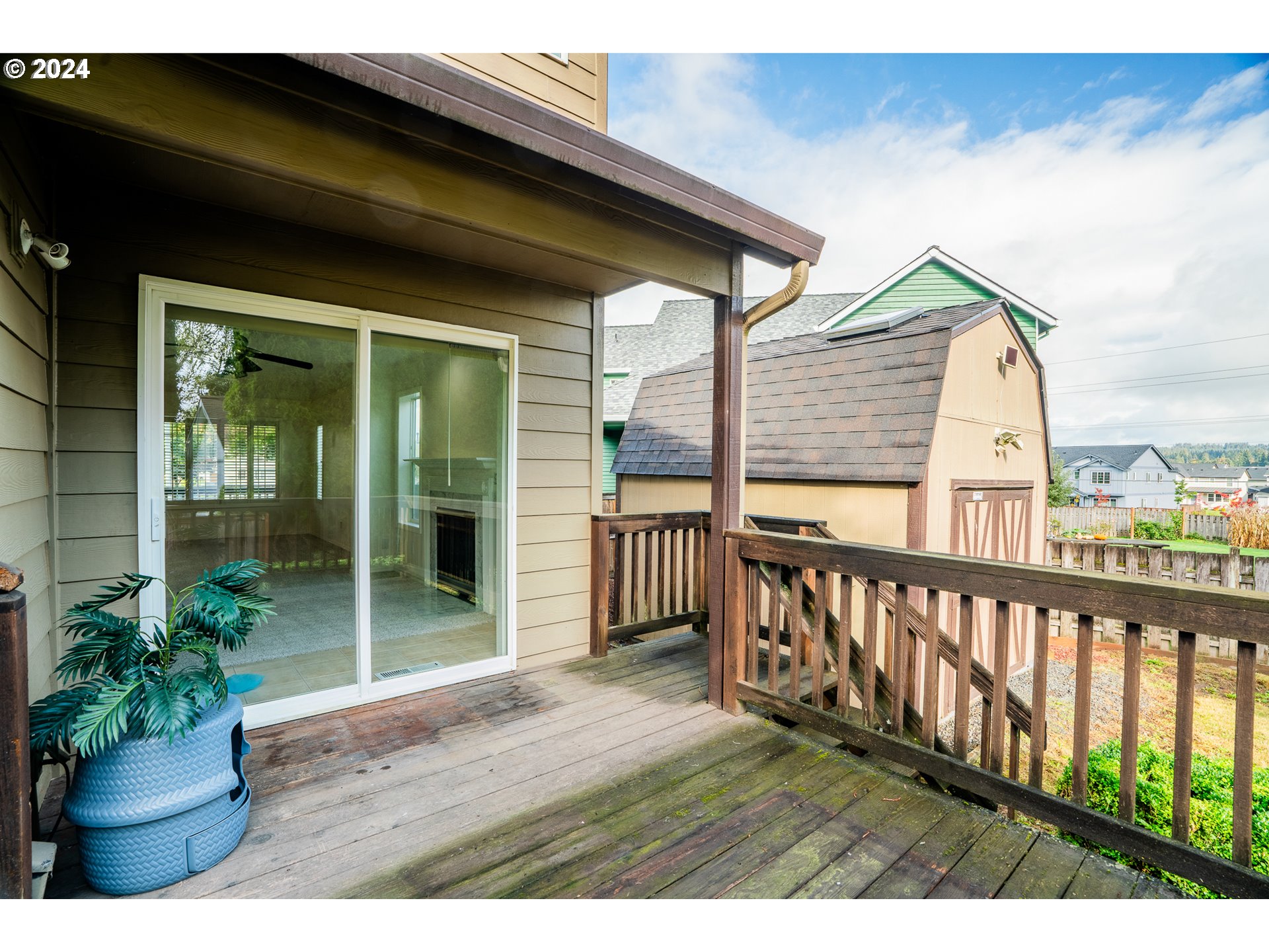 11017 NW RIDGEVIEW PL