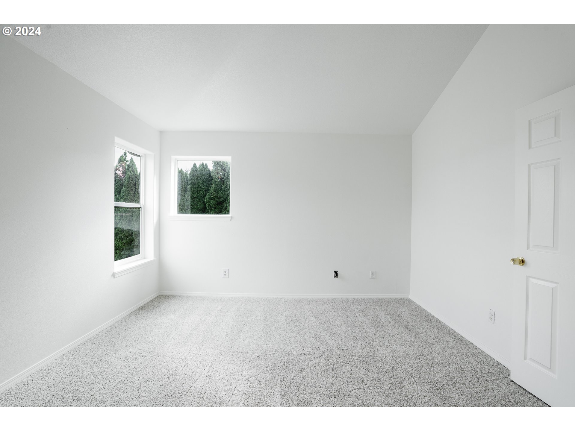 11017 NW RIDGEVIEW PL