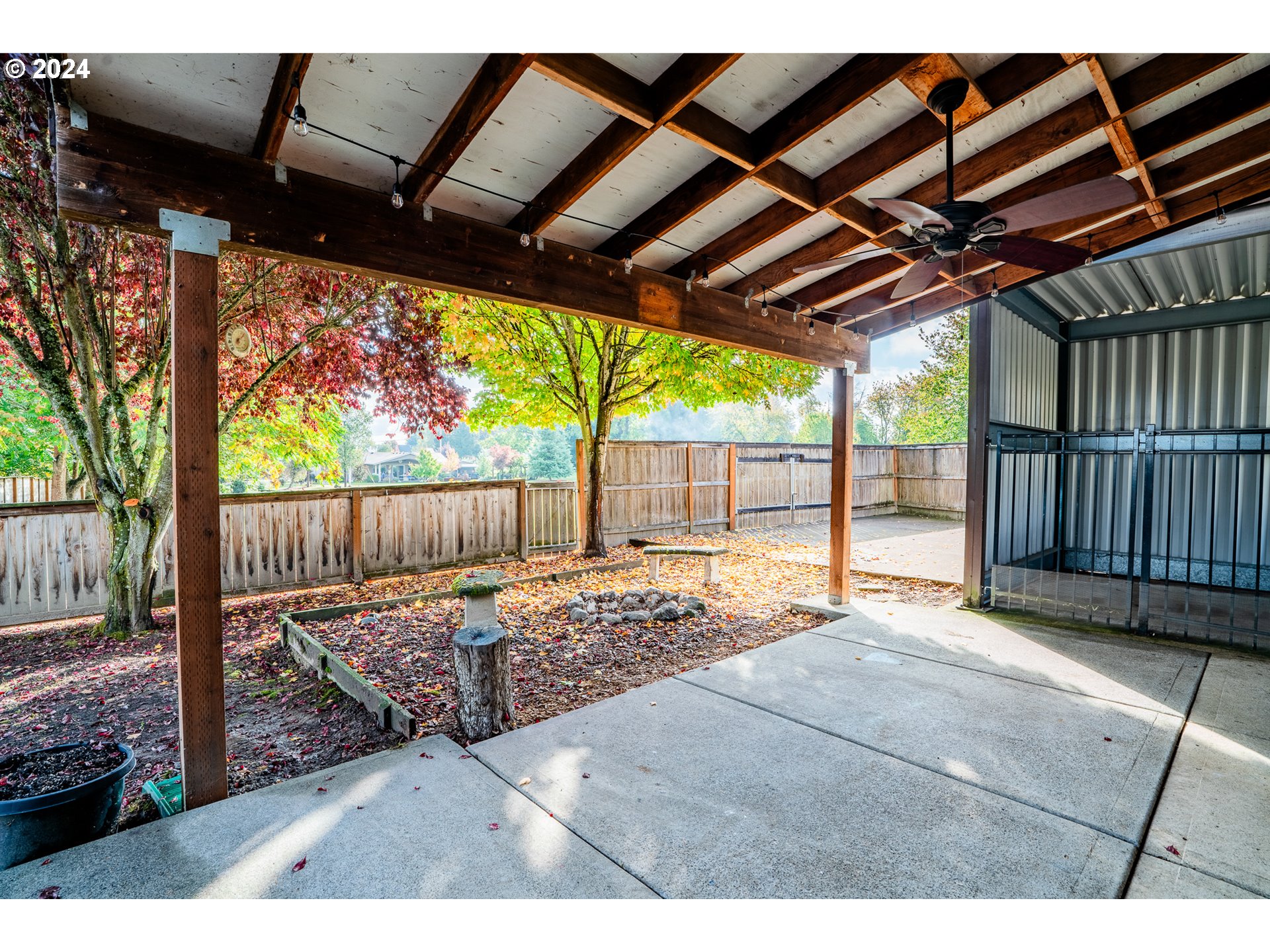 11017 NW RIDGEVIEW PL