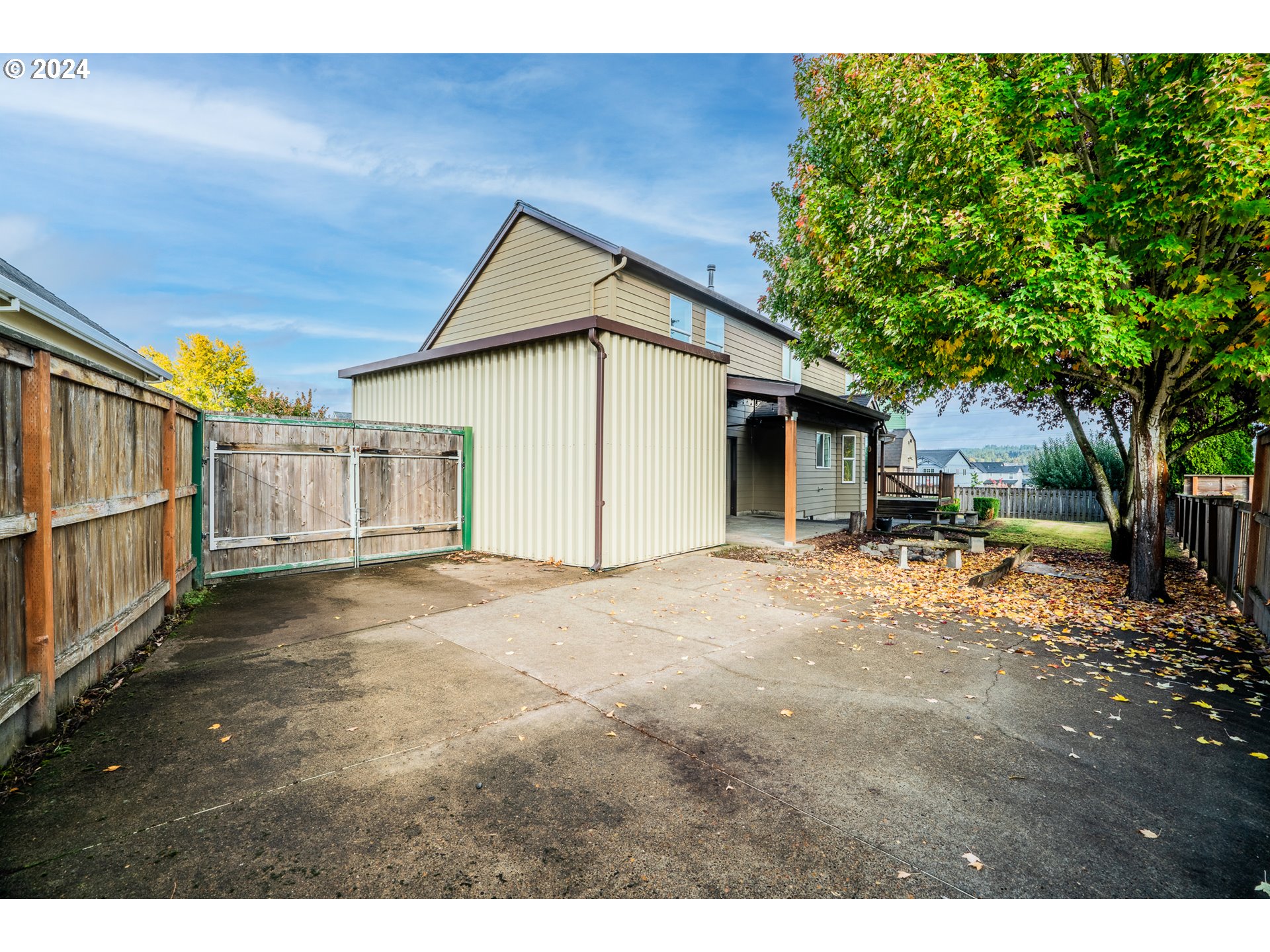 11017 NW RIDGEVIEW PL