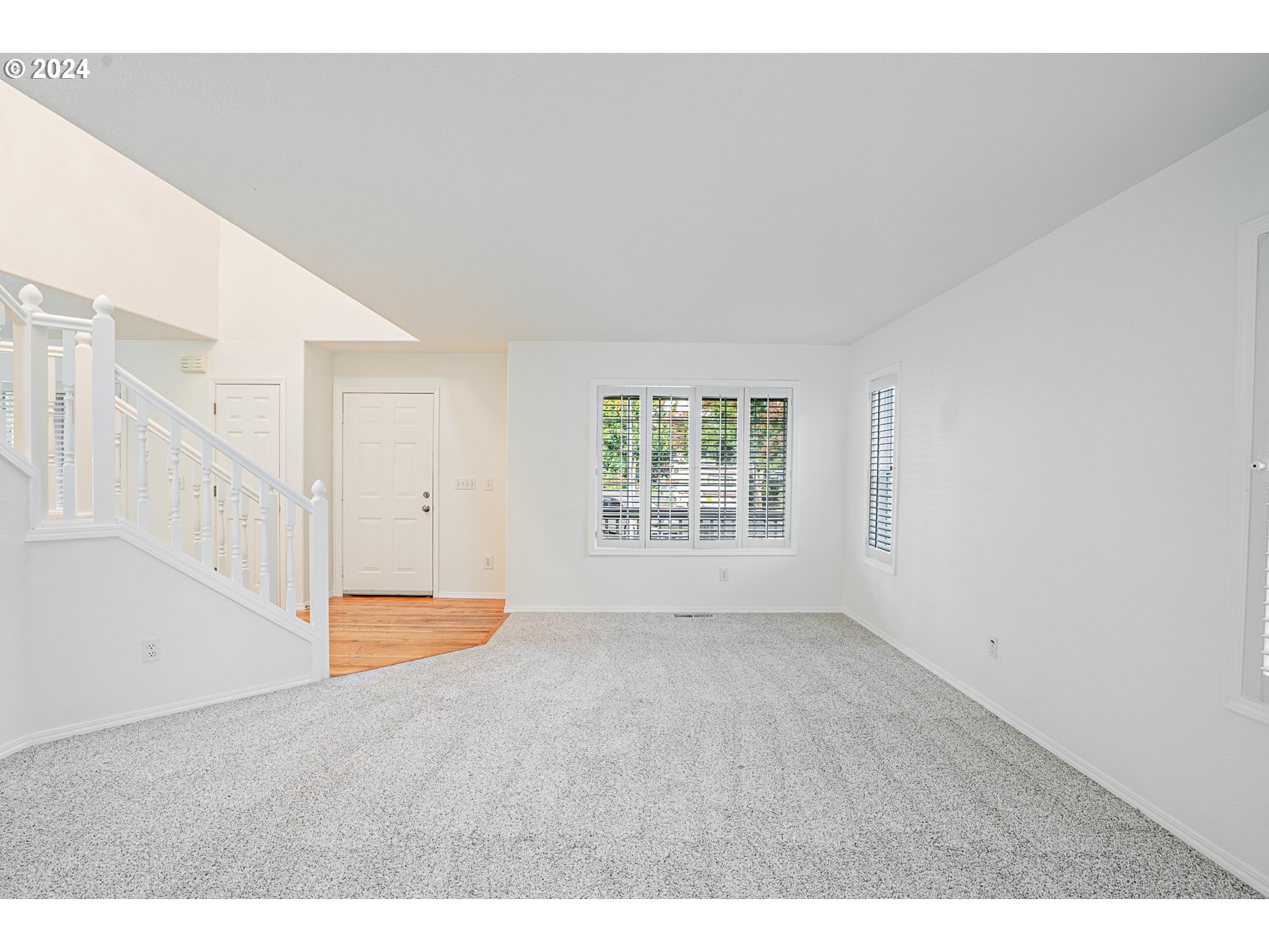 11017 NW RIDGEVIEW PL