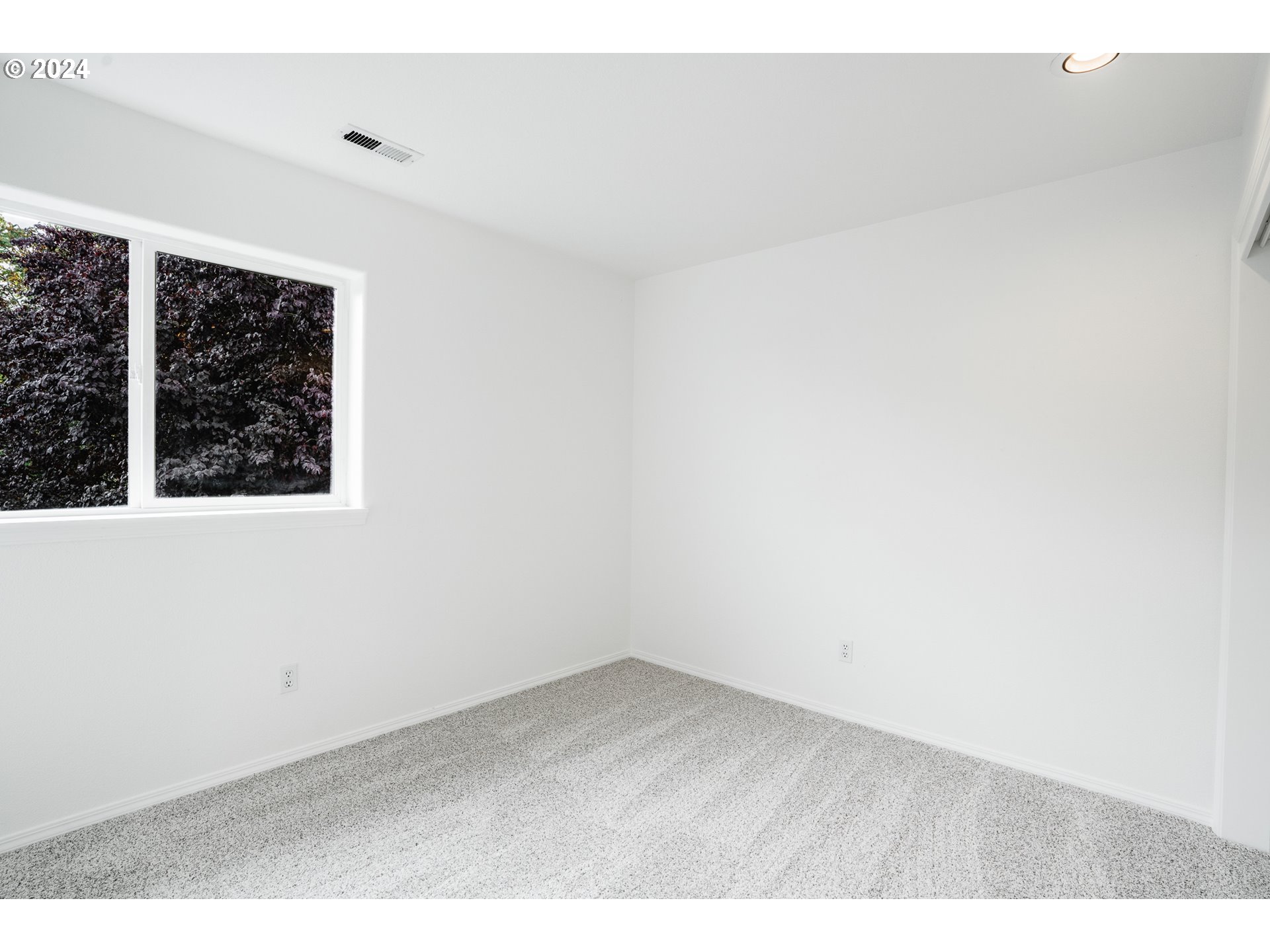 11017 NW RIDGEVIEW PL