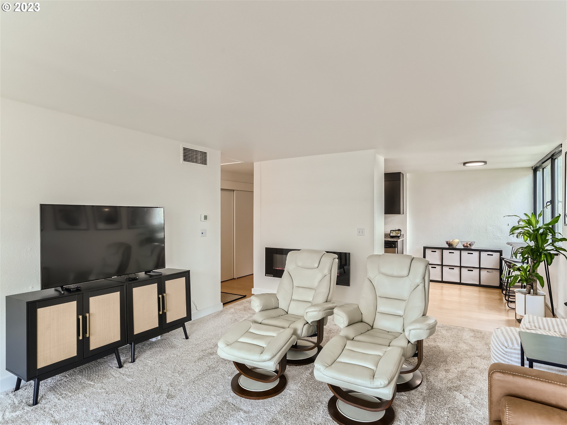 111 SW HARRISON ST 18B