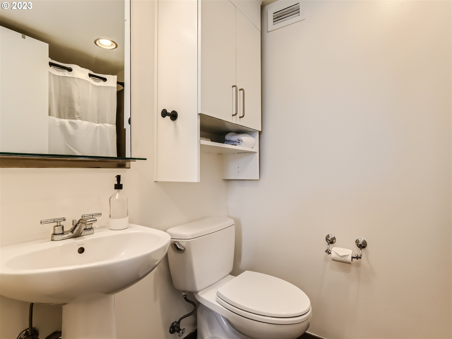 111 SW HARRISON ST 18B