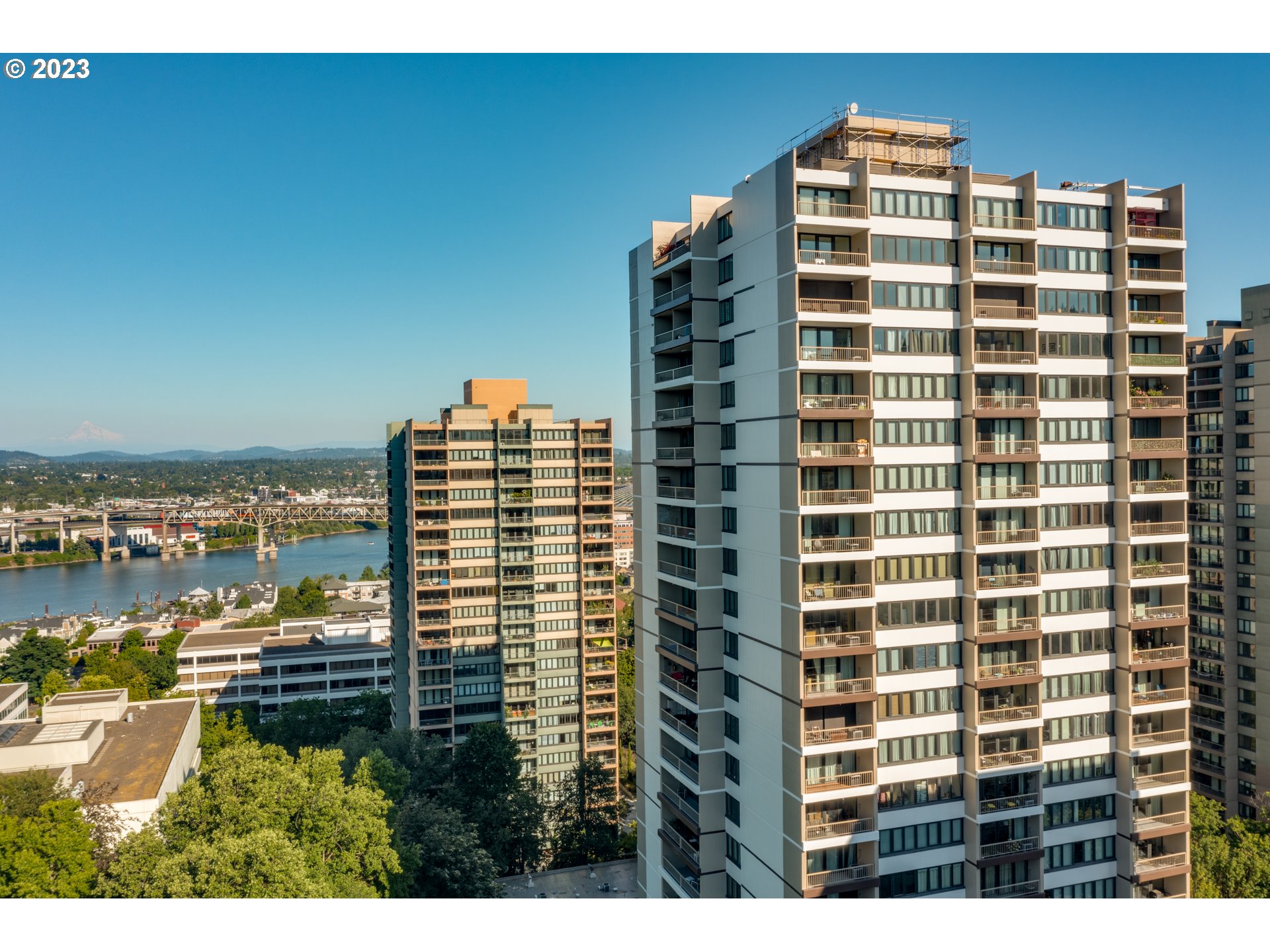 111 SW HARRISON ST 18B