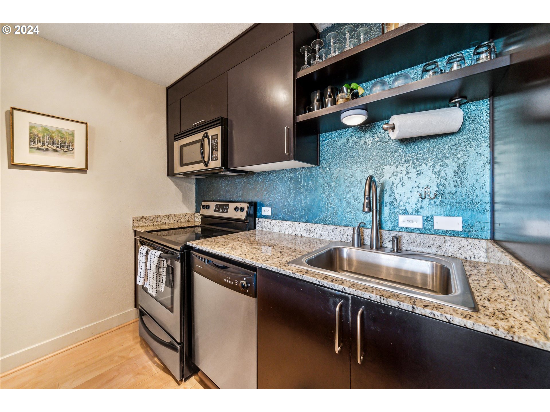 255 SW HARRISON ST 12A