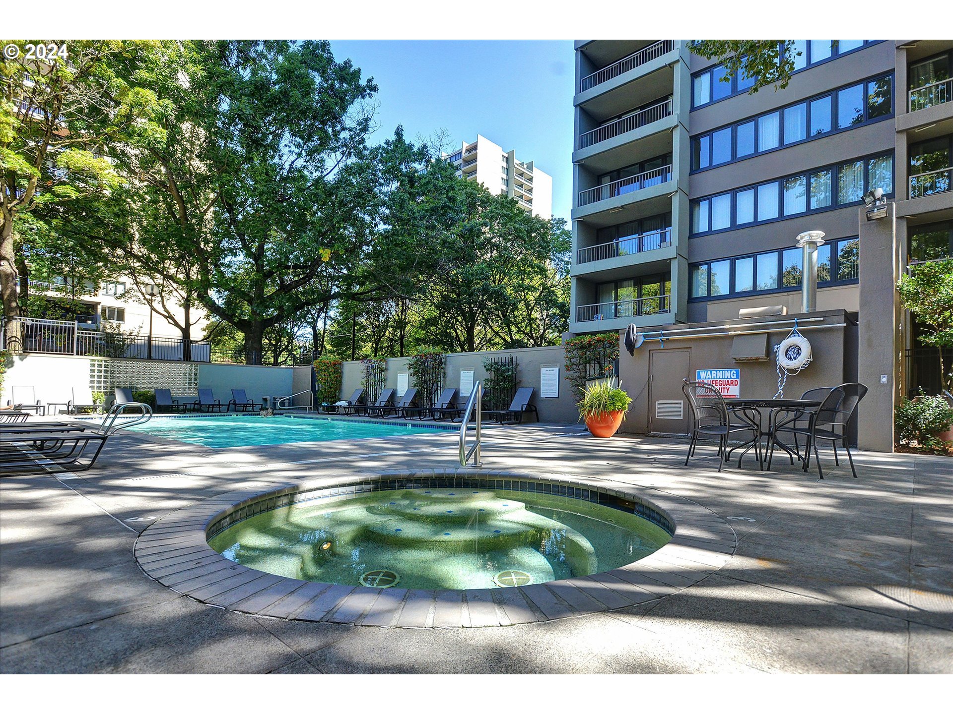 255 SW HARRISON ST 12A