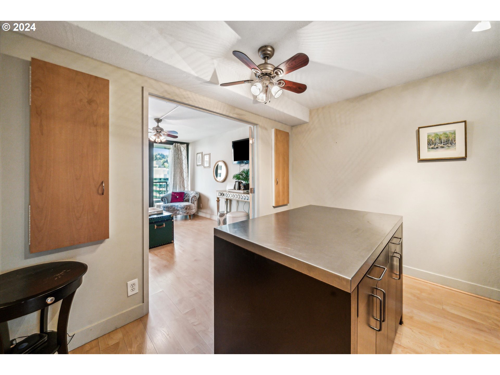 255 SW HARRISON ST 12A