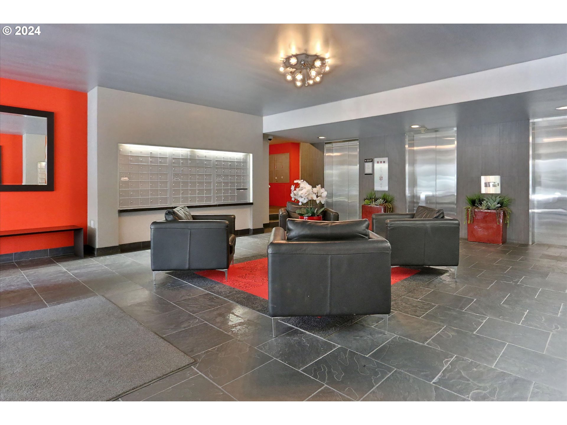 255 SW HARRISON ST 12A