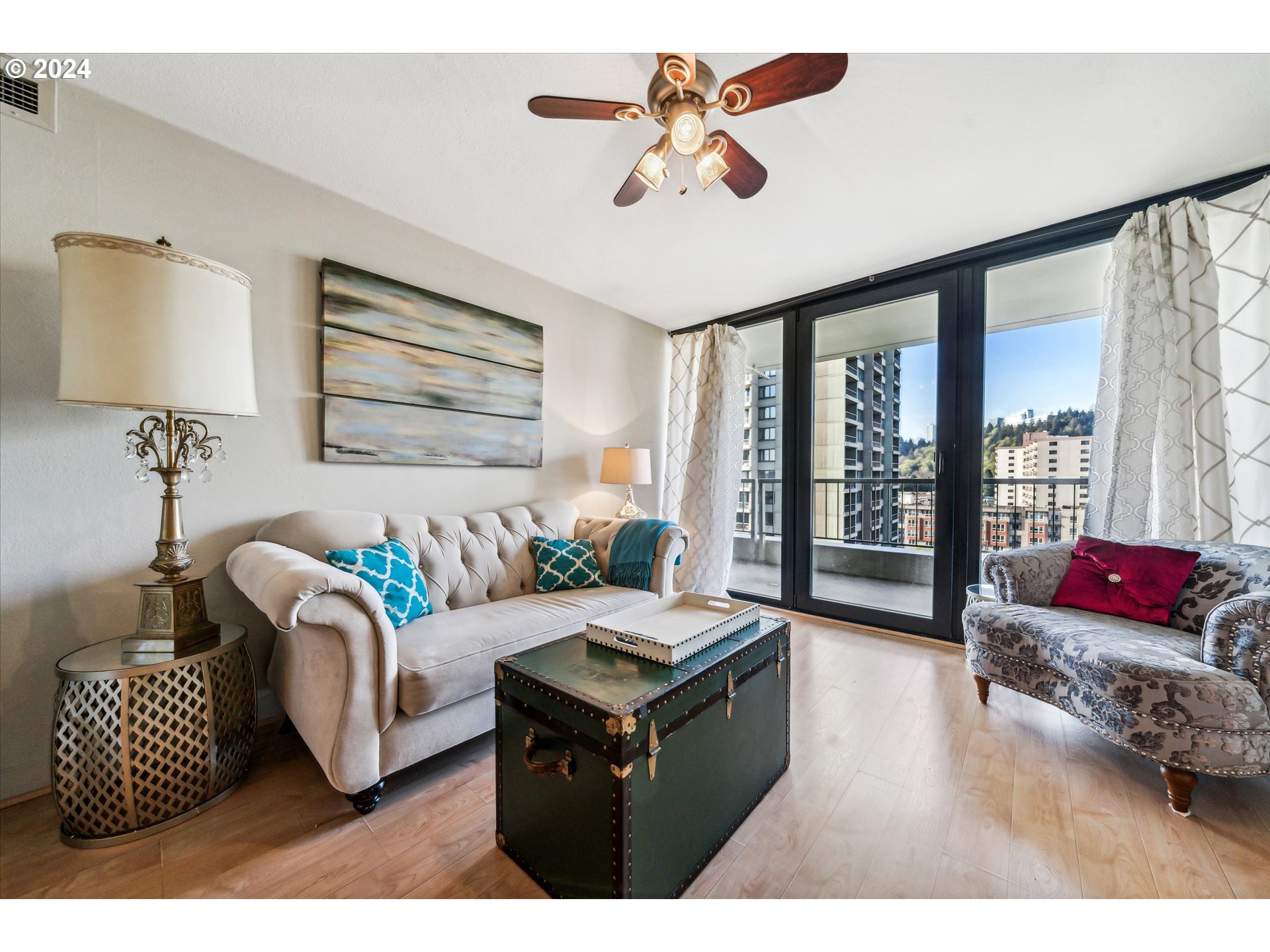 255 SW HARRISON ST 12A