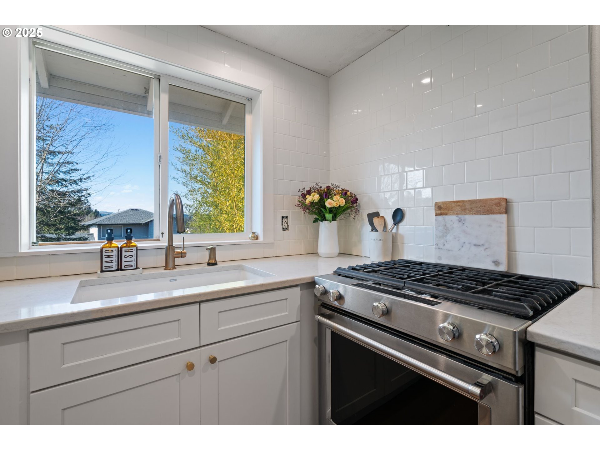 23459 SW Orchard Heights PL