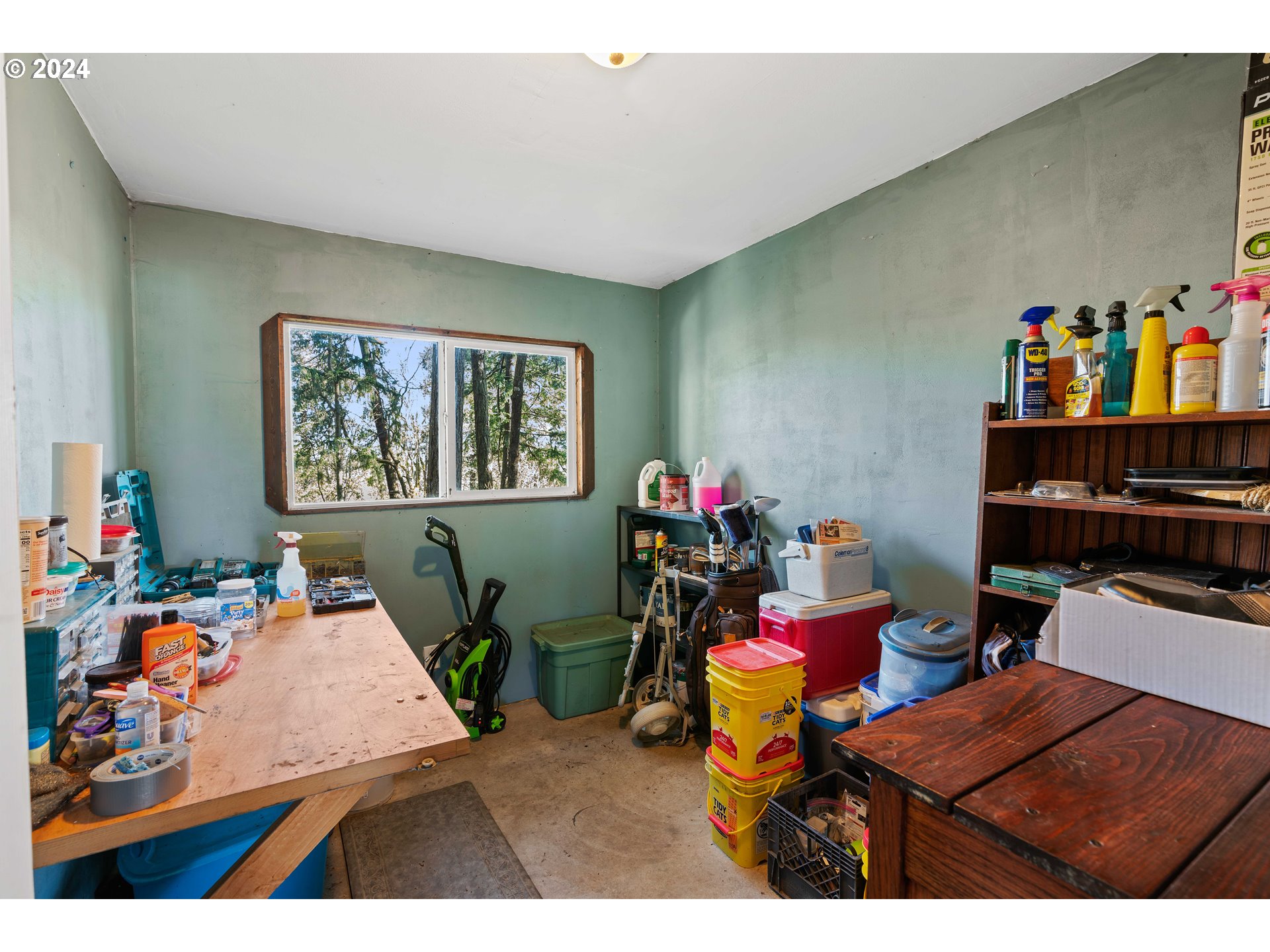 5232 MADRONA HEIGHTS DR NE