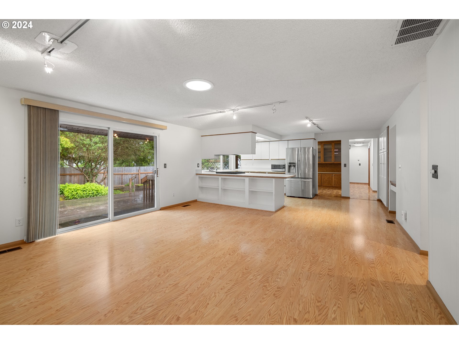 9120 SW PARKVIEW LOOP