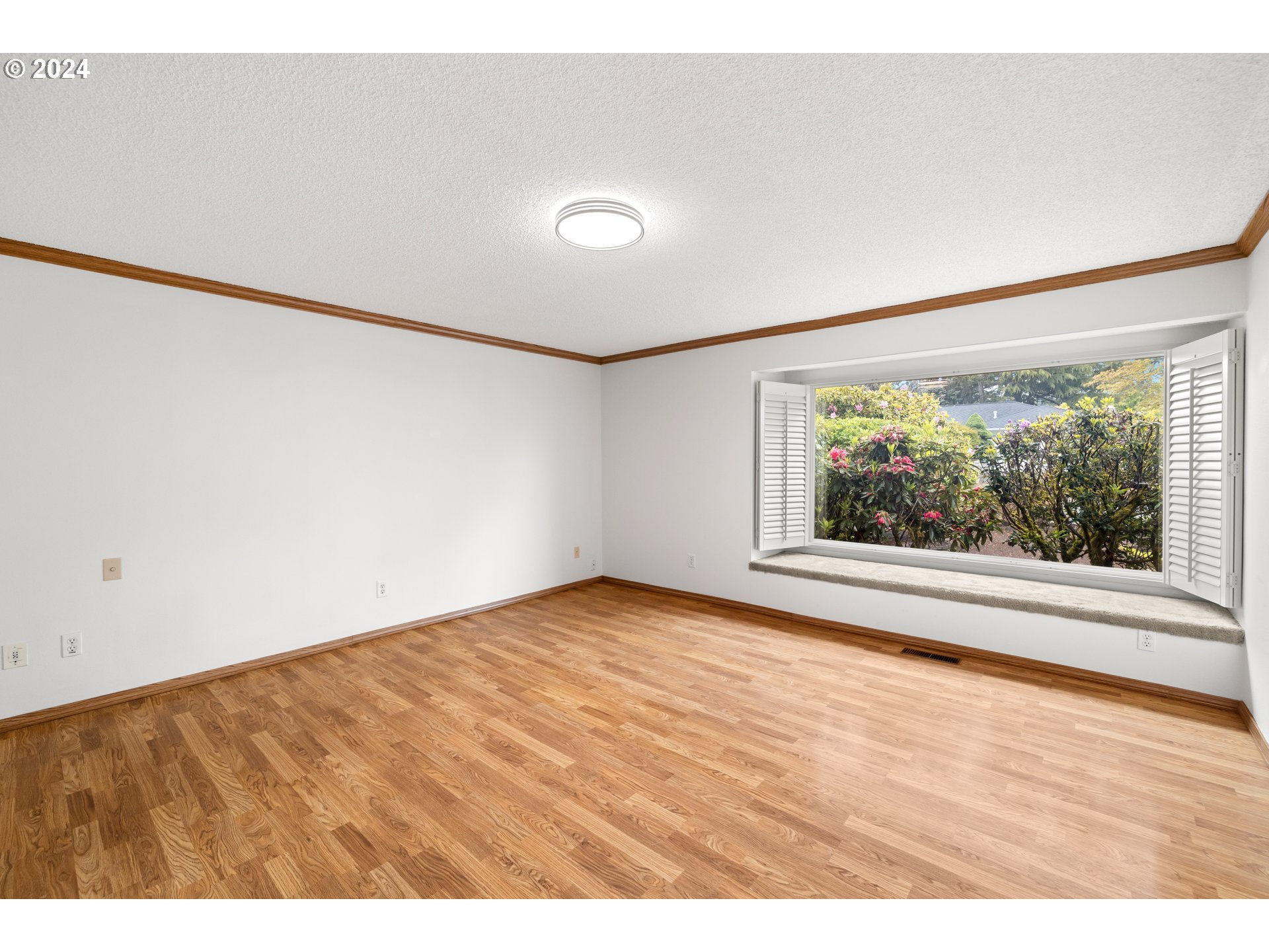 9120 SW PARKVIEW LOOP