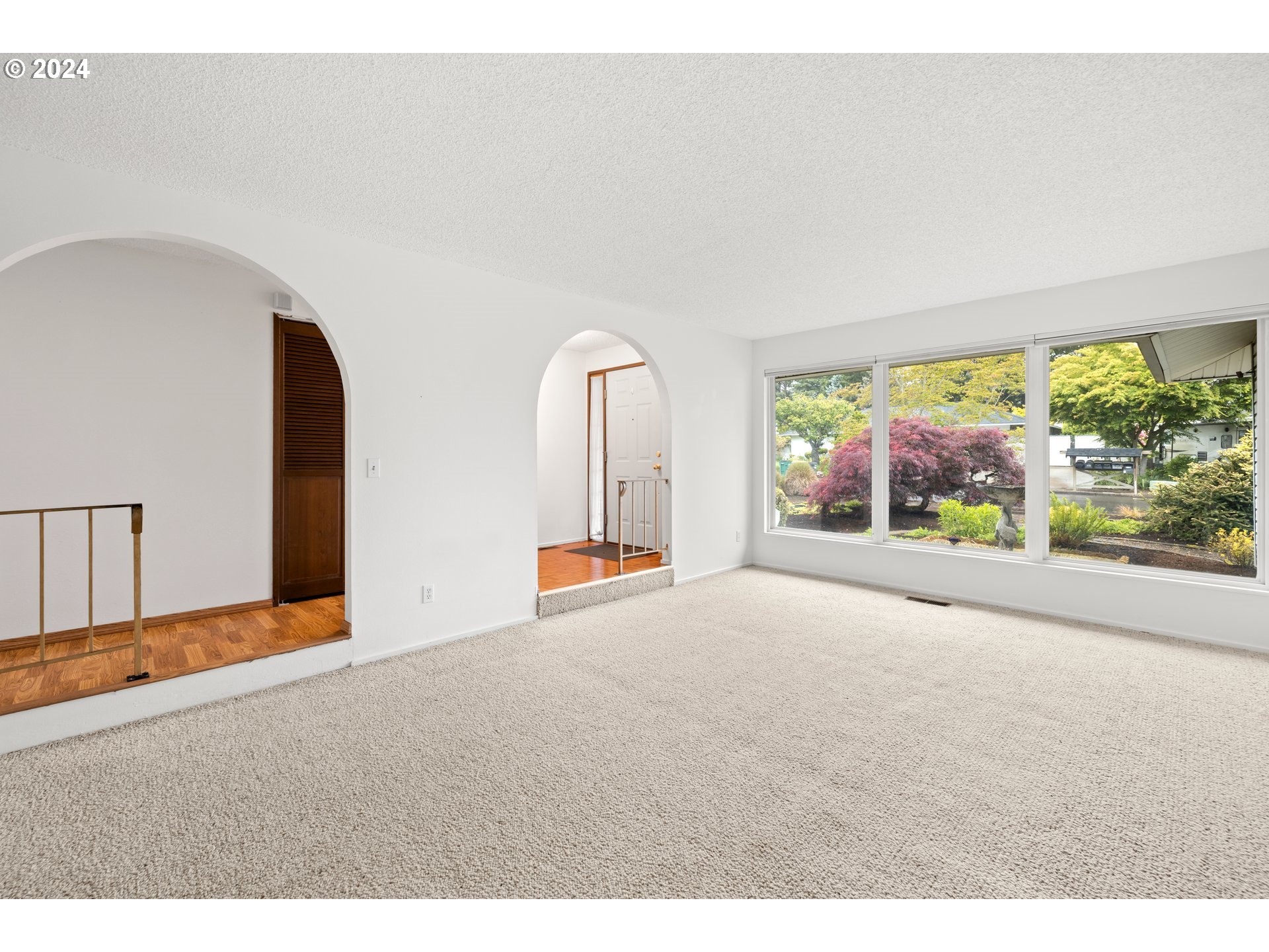 9120 SW PARKVIEW LOOP