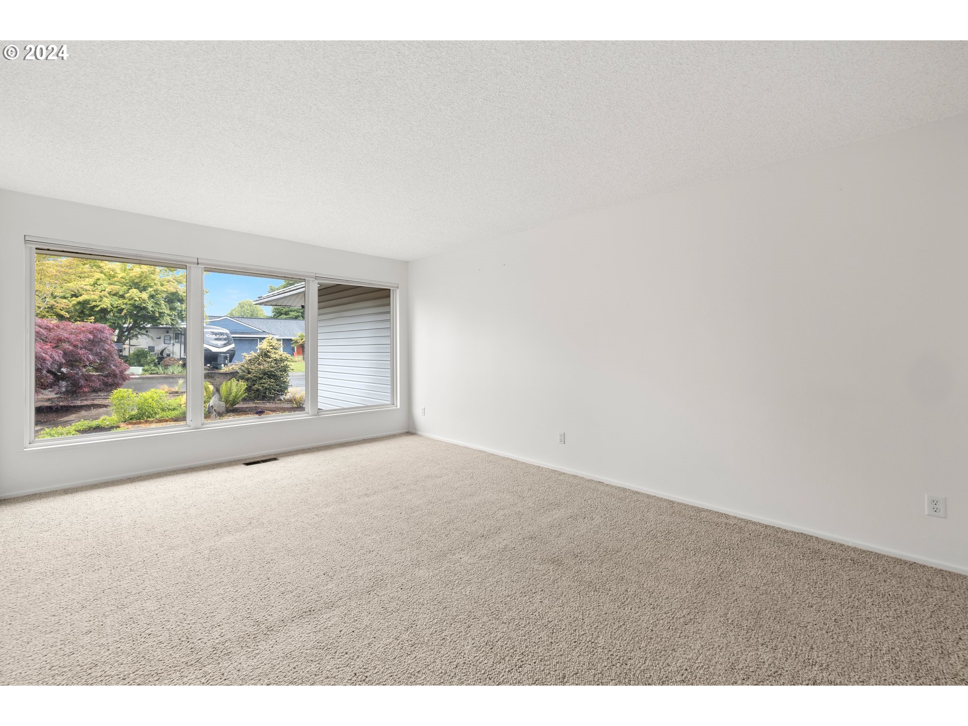 9120 SW PARKVIEW LOOP