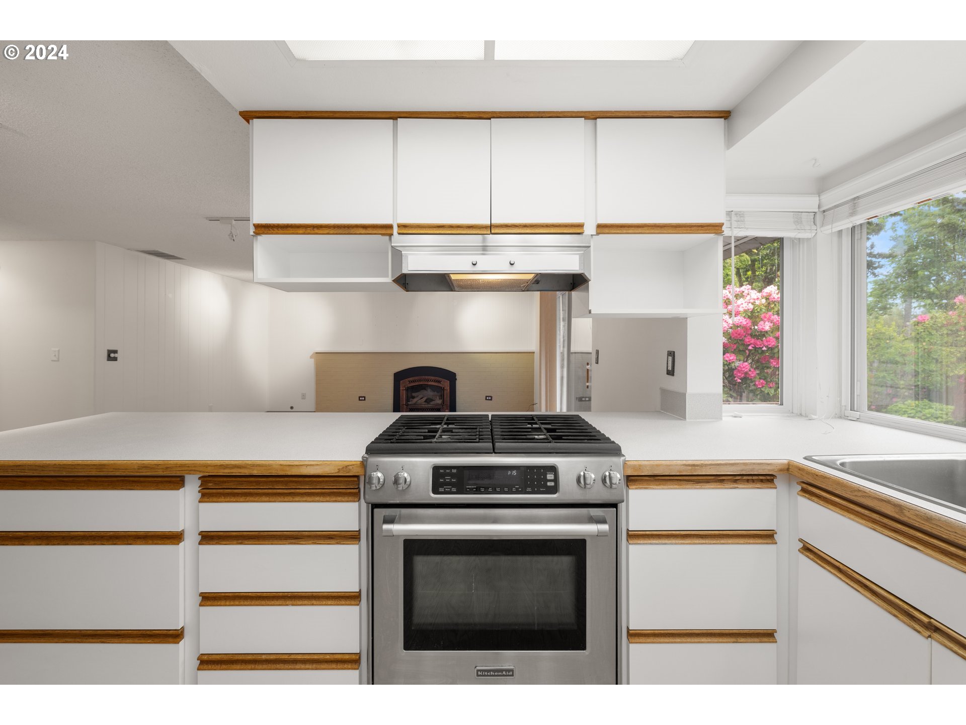 9120 SW PARKVIEW LOOP