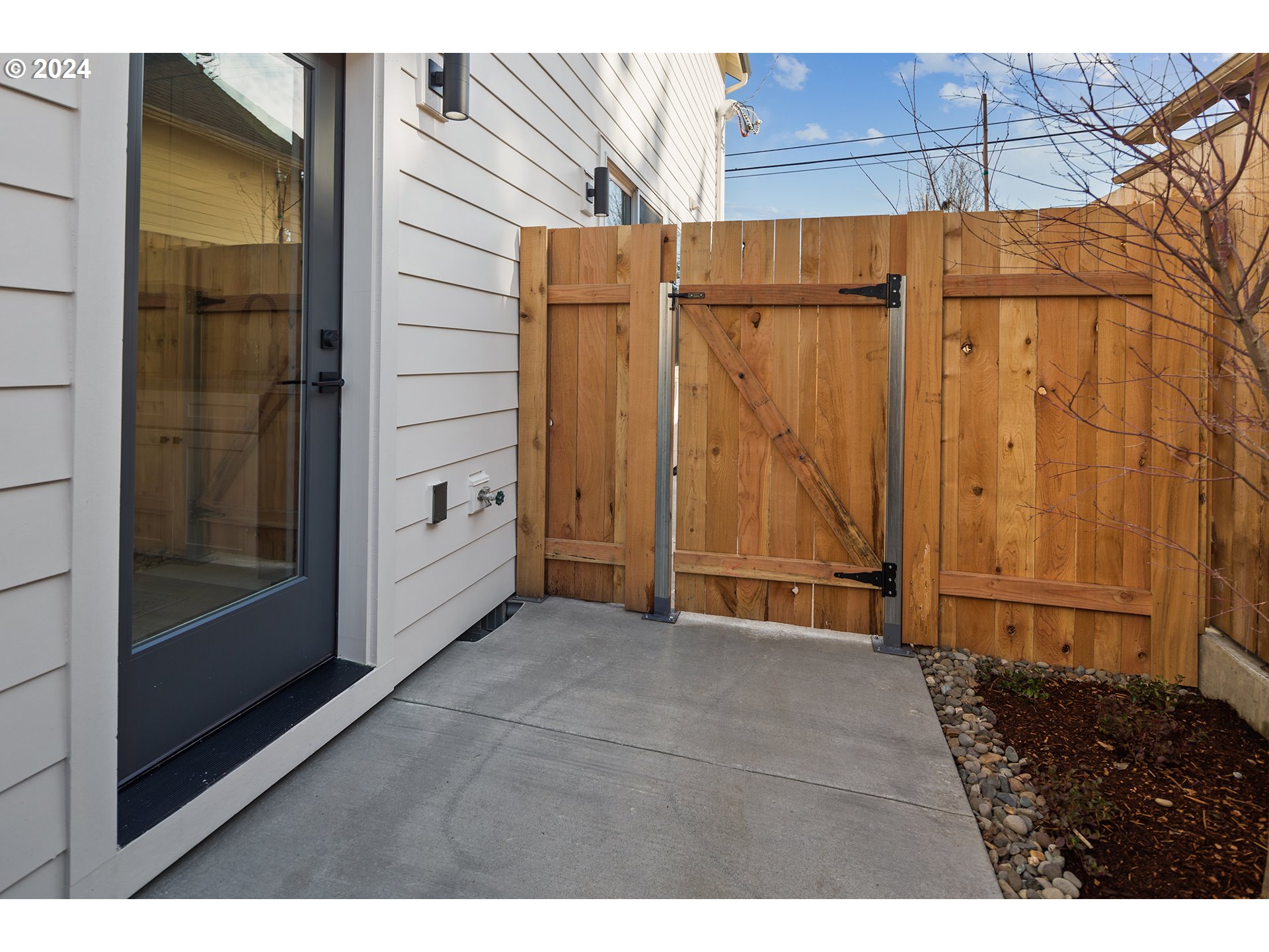 4717 NE 107TH AVE 11