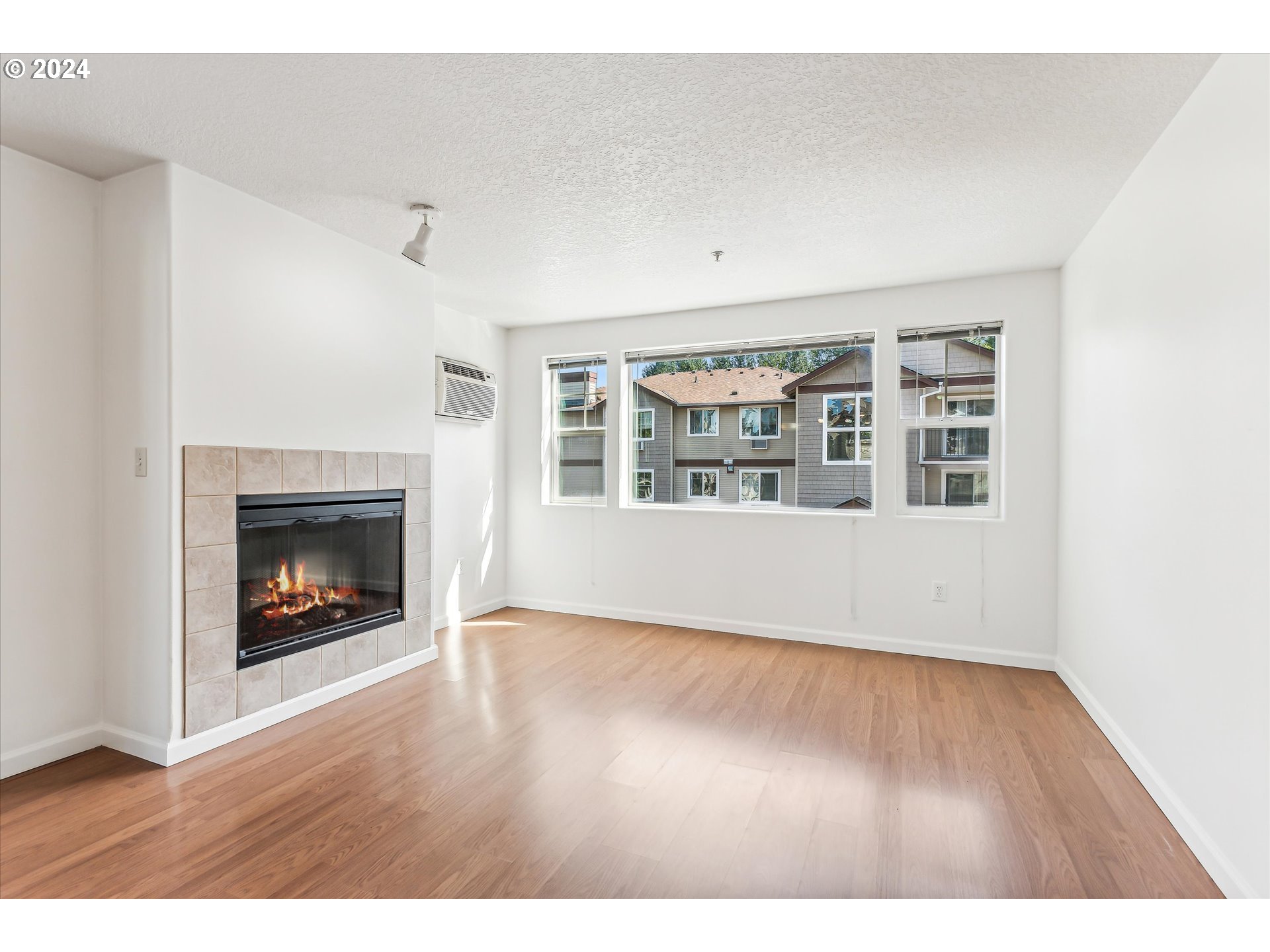 760 NW 185TH AVE 202