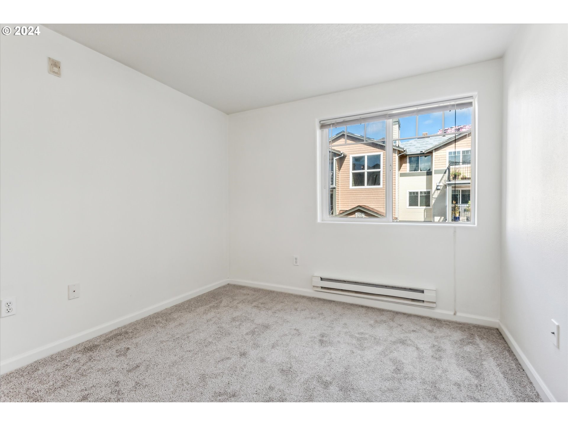 760 NW 185TH AVE 202