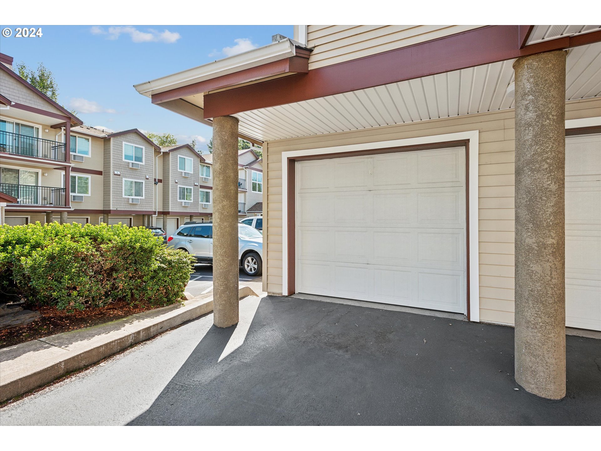 760 NW 185TH AVE 202