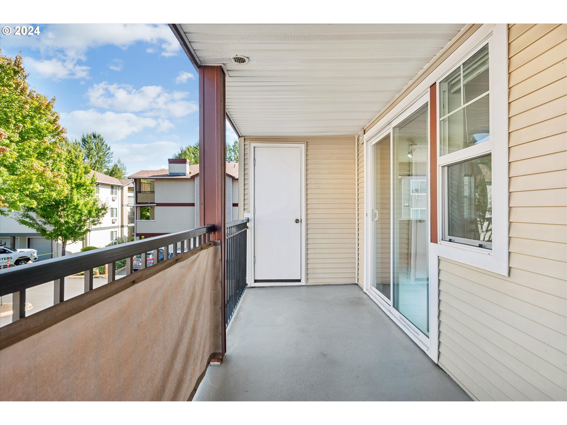 760 NW 185TH AVE 202