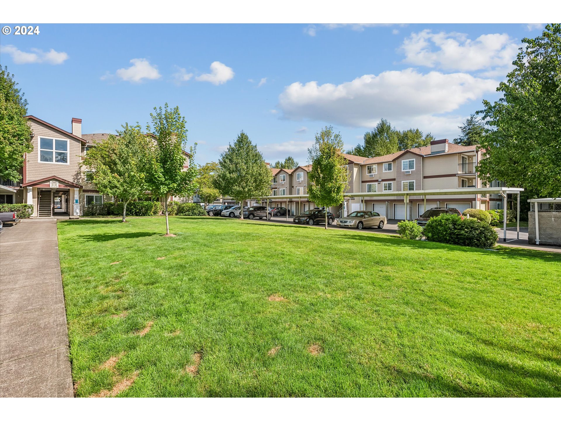 760 NW 185TH AVE 202