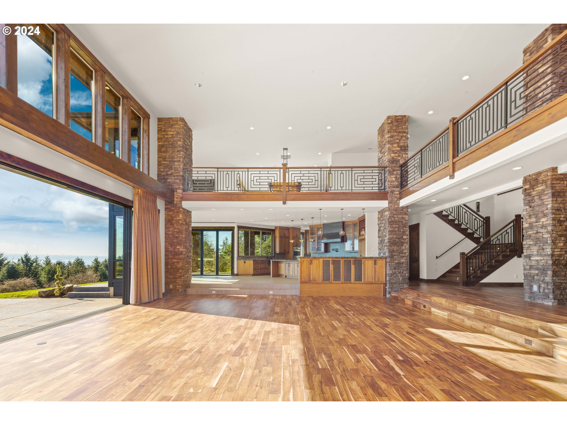 13380 NE PARRETT MOUNTAIN RD