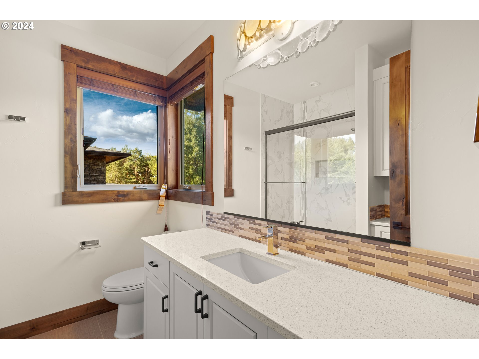 13380 NE PARRETT MOUNTAIN RD