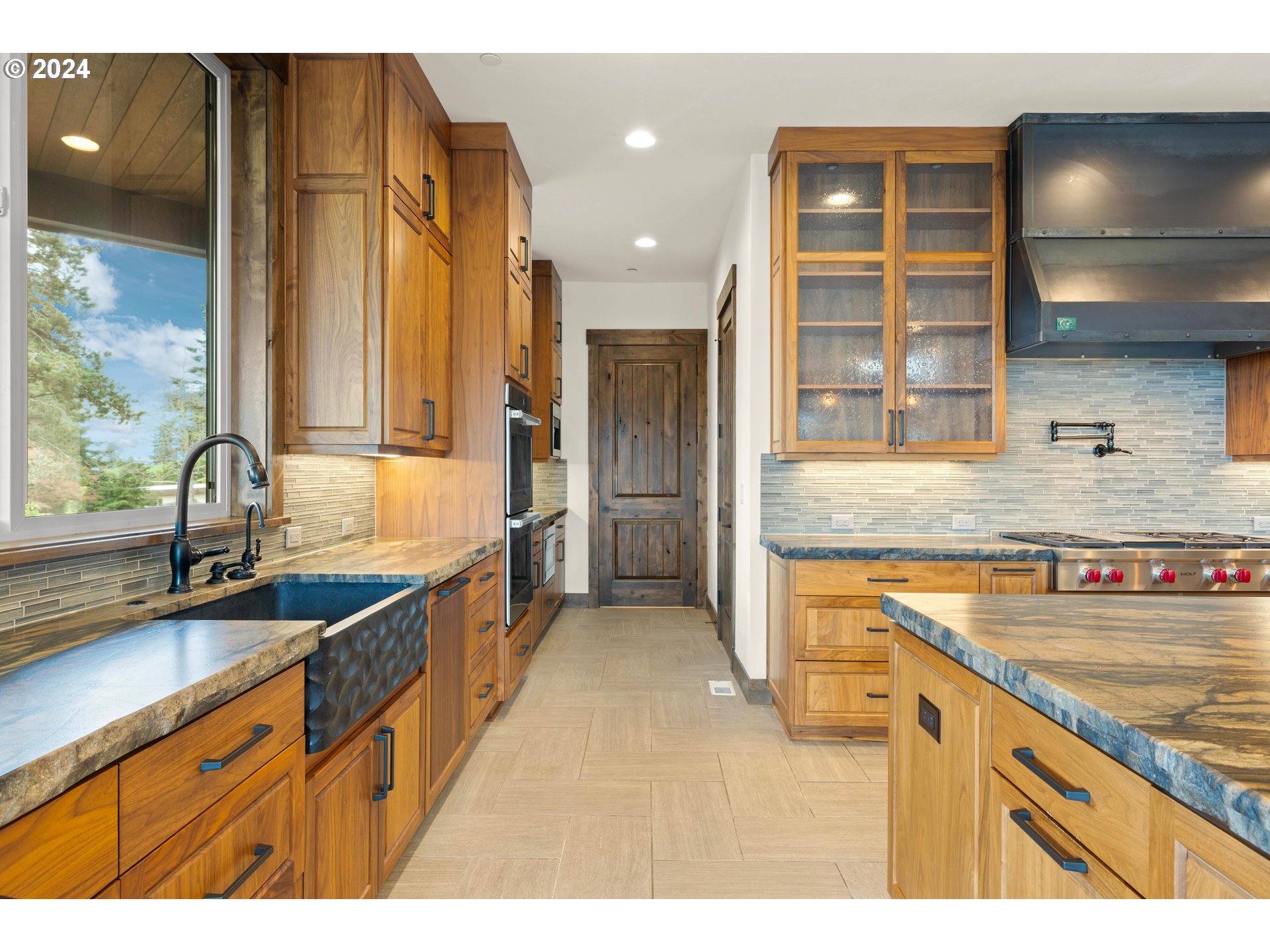 13380 NE PARRETT MOUNTAIN RD