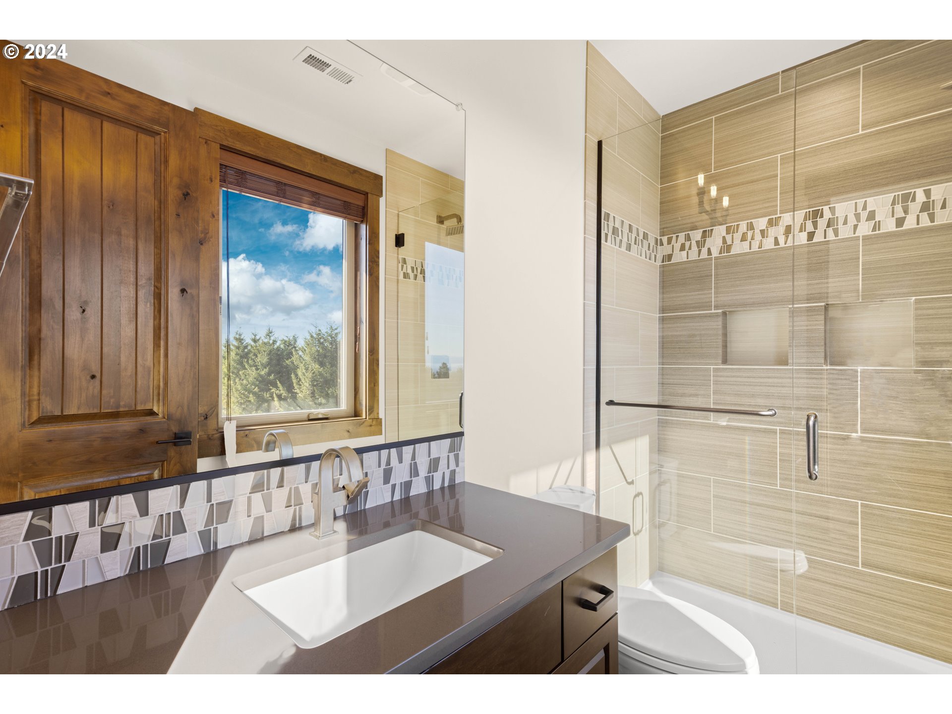 13380 NE PARRETT MOUNTAIN RD