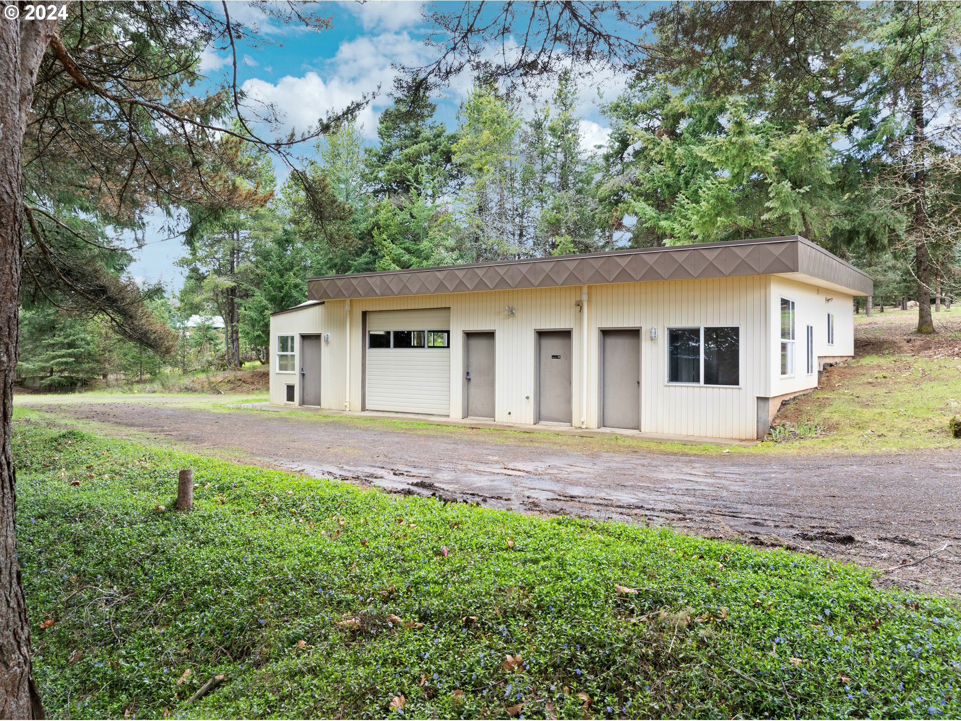 13380 NE PARRETT MOUNTAIN RD