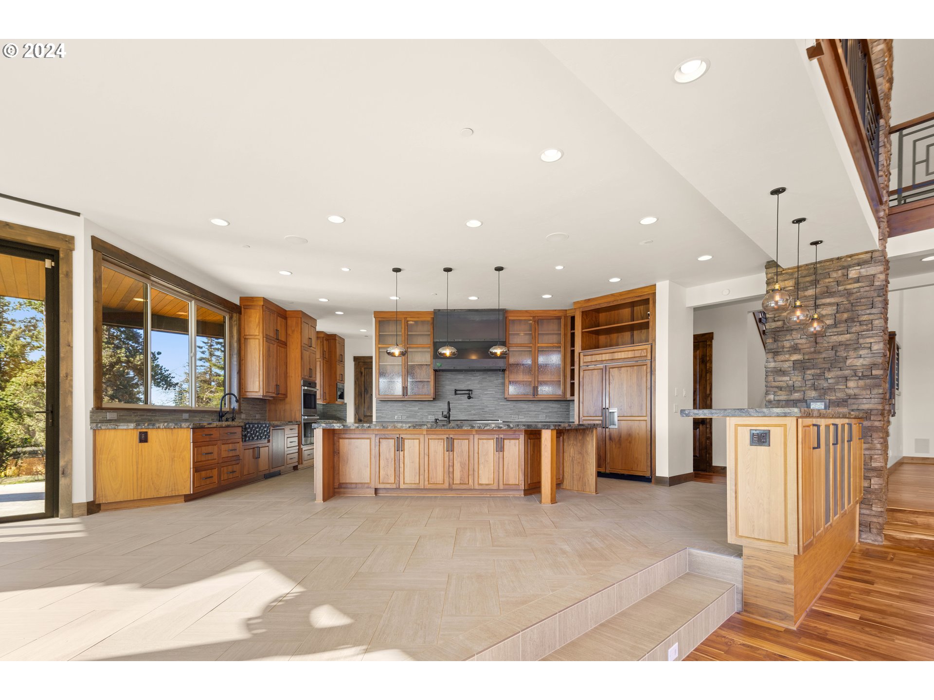 13380 NE PARRETT MOUNTAIN RD