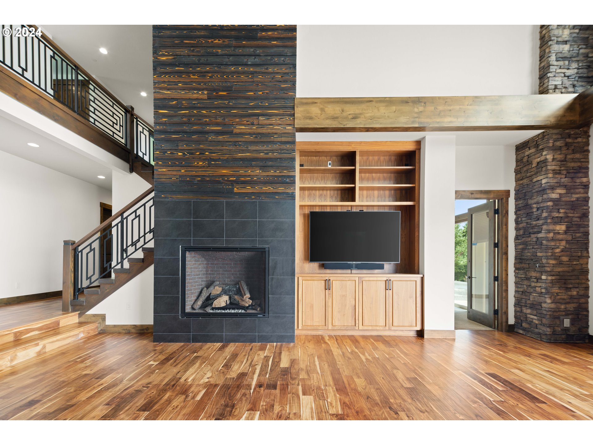 13380 NE PARRETT MOUNTAIN RD