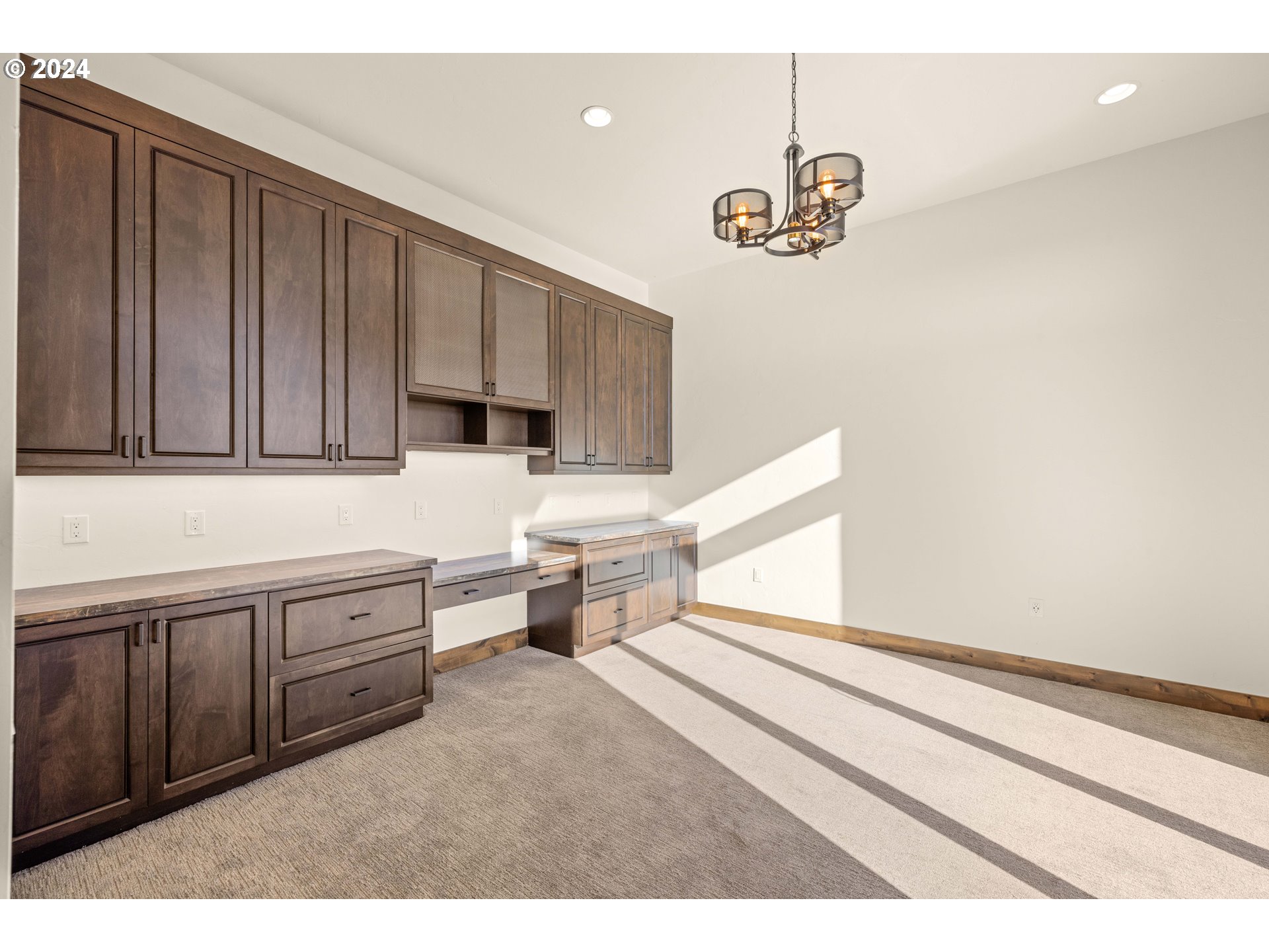 13380 NE PARRETT MOUNTAIN RD