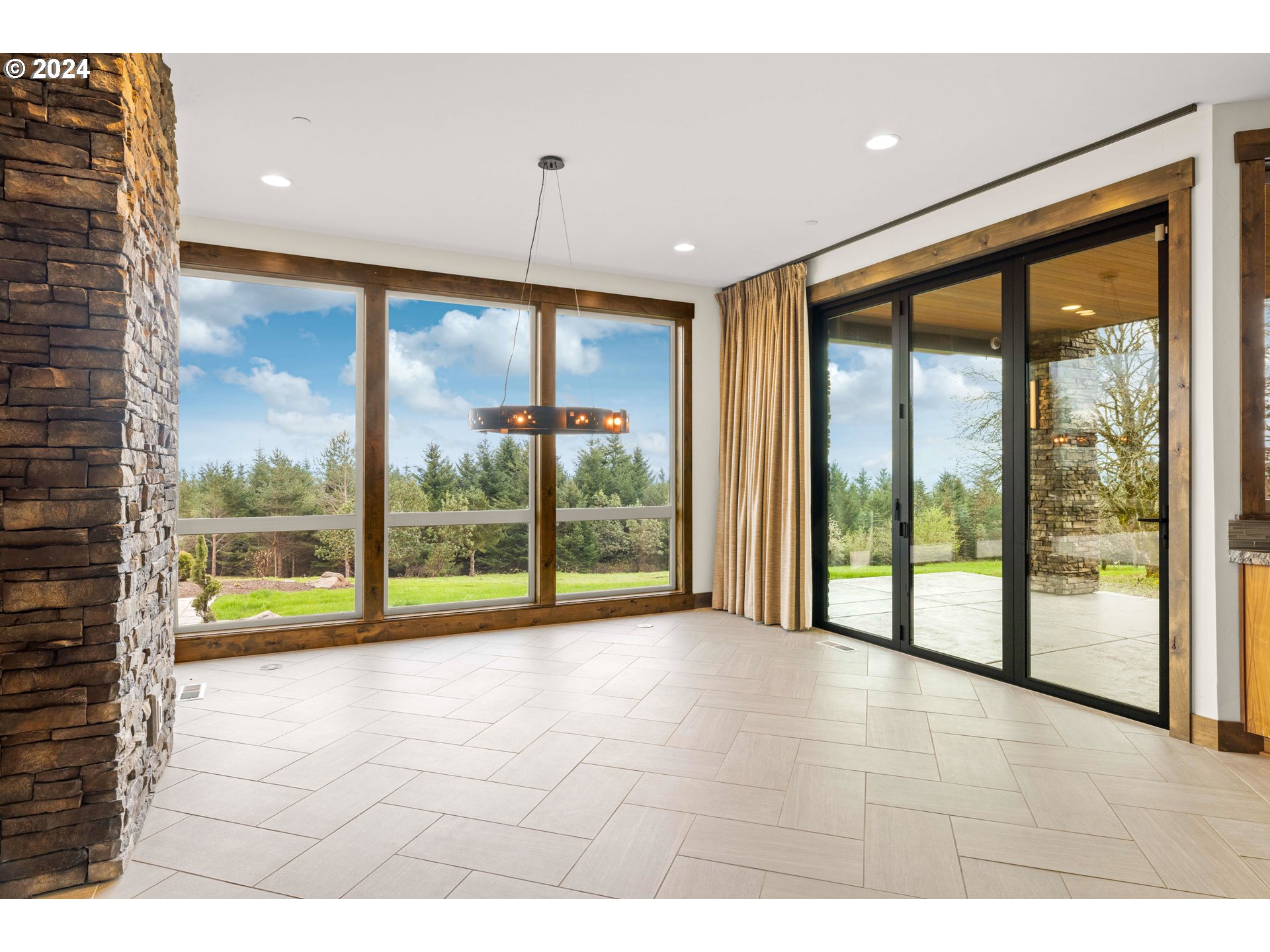 13380 NE PARRETT MOUNTAIN RD